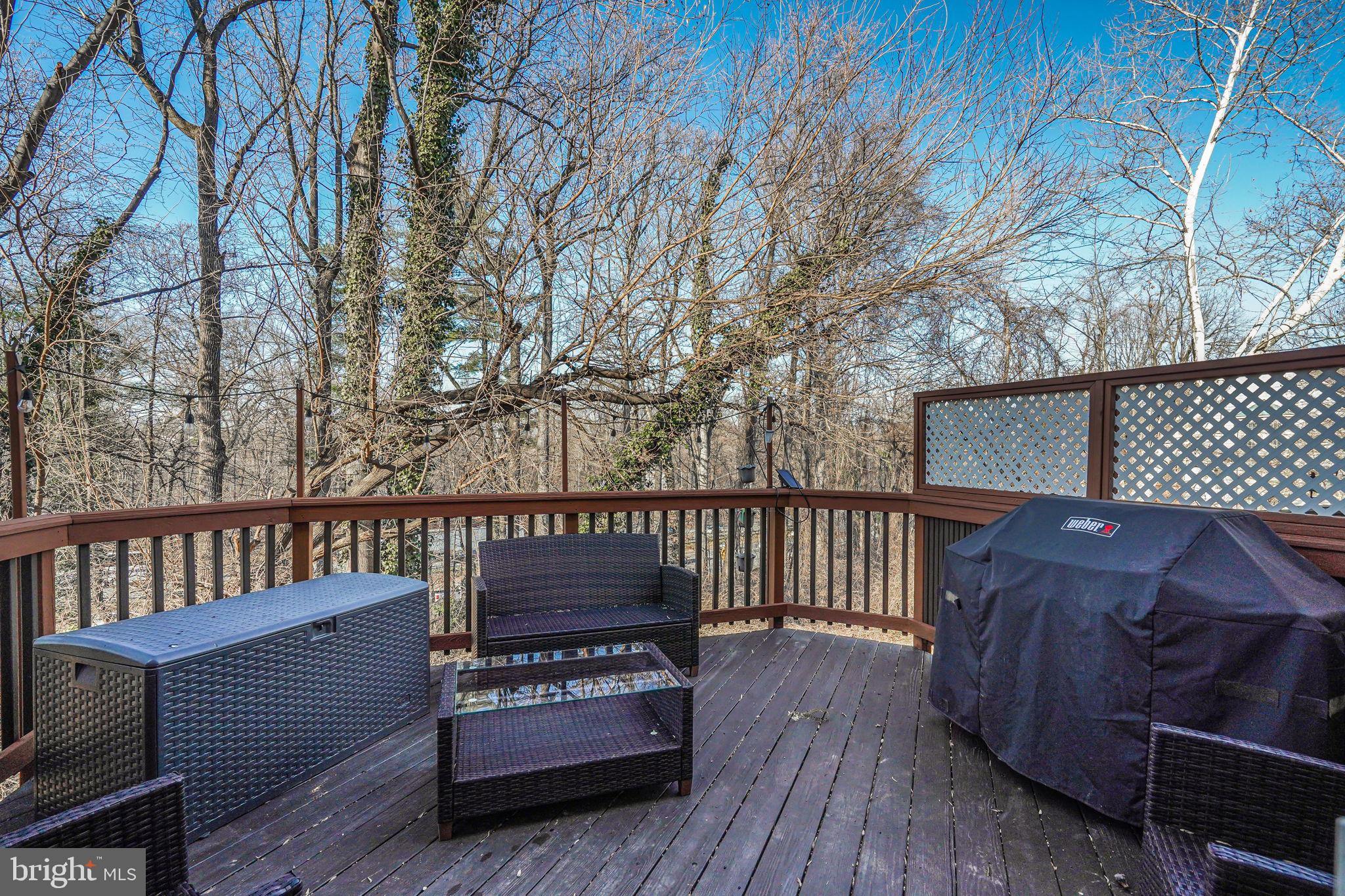 WHITLEY PARK CONDOMINIUM - Residential