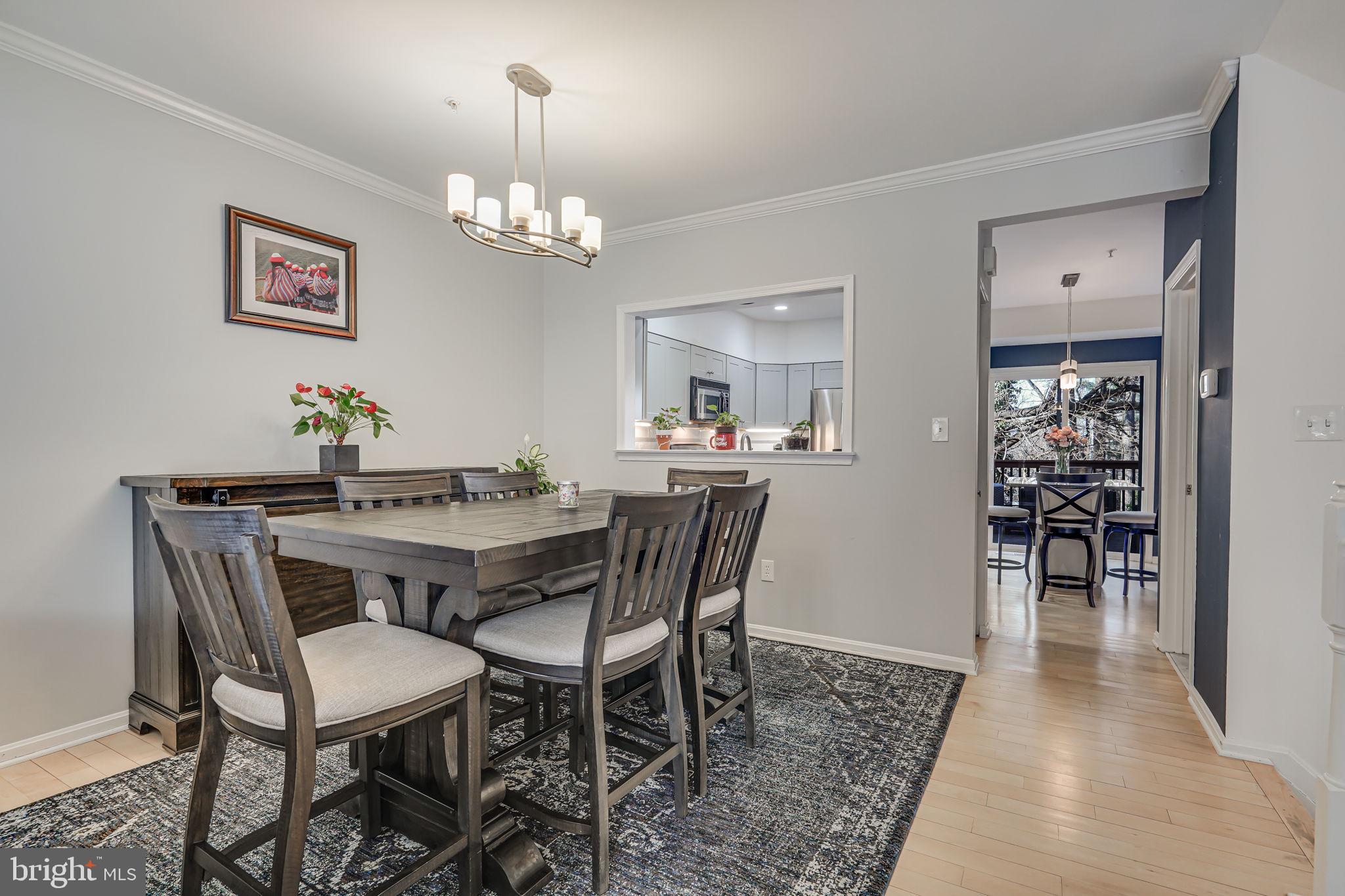 WHITLEY PARK CONDOMINIUM - Residential