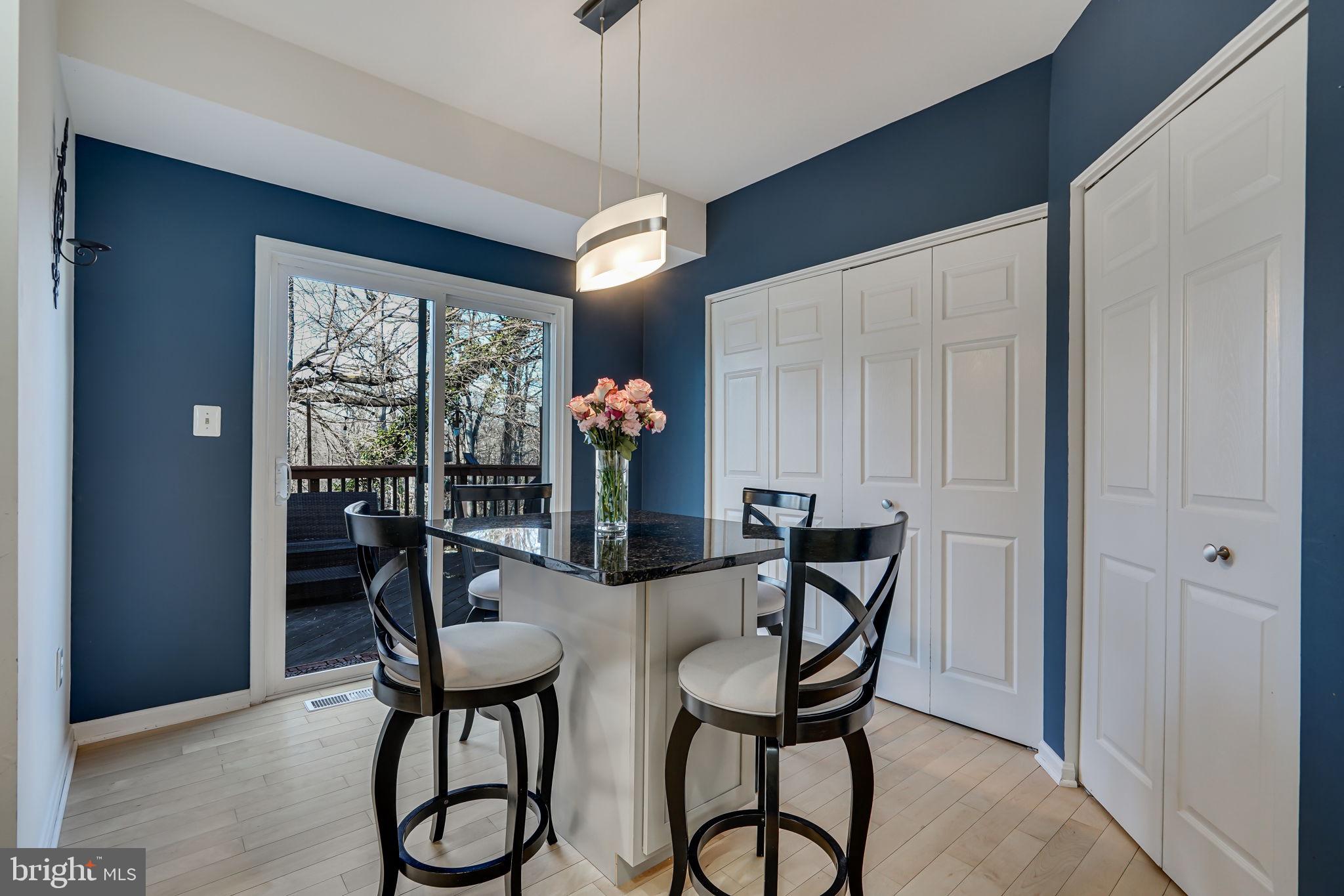 WHITLEY PARK CONDOMINIUM - Residential