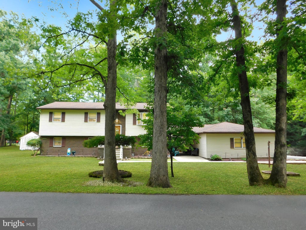 Photo of 154 Lake Drive, NESQUEHONING, PA 18240 (MLS # PASK2029126)
