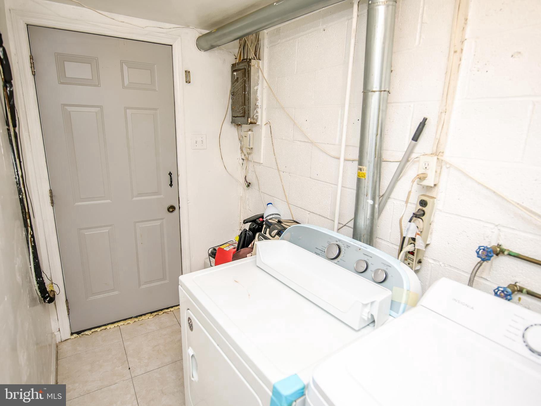 WARFIELD CONDOMINIUMS - Residential