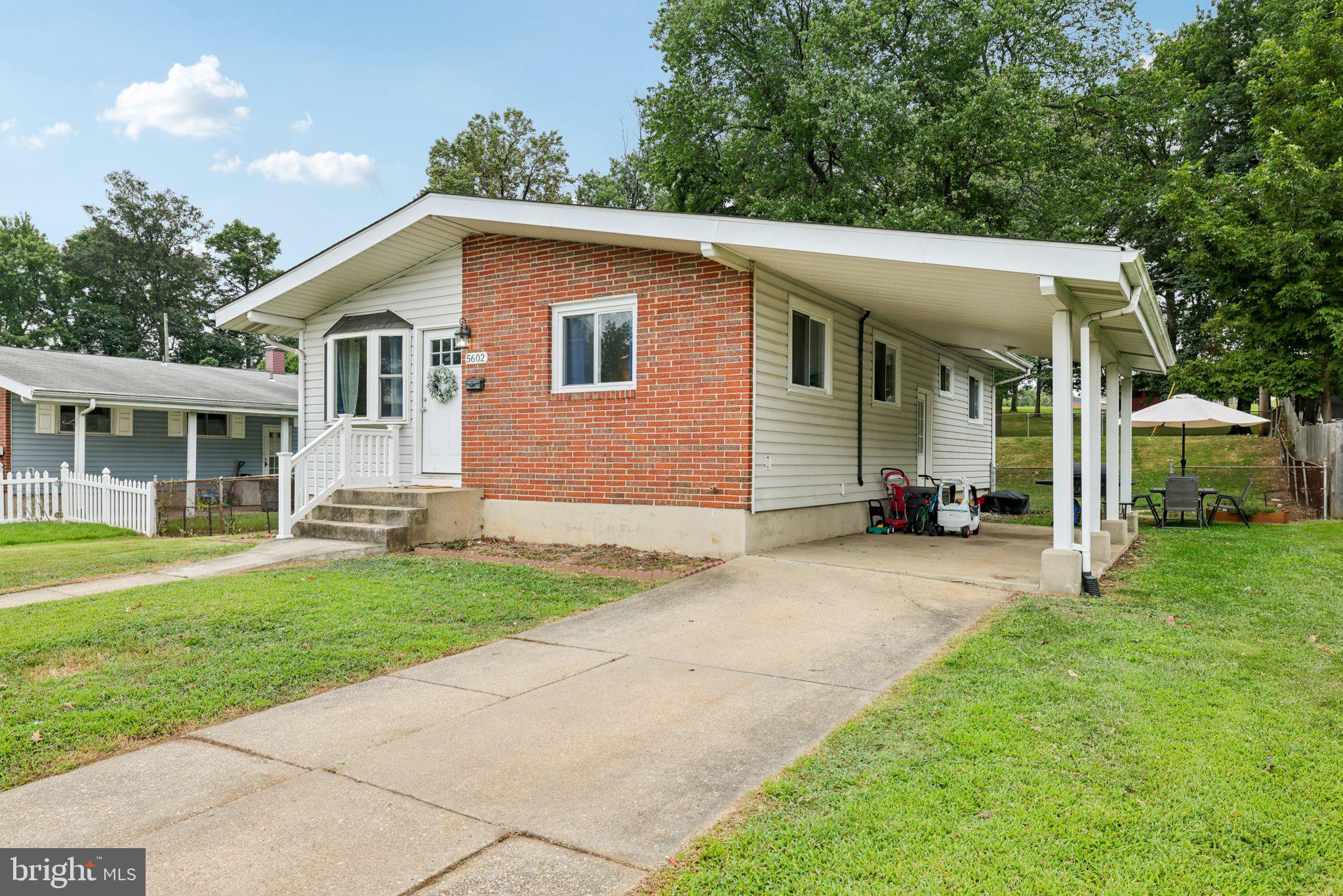 5602 HUNTSMOOR ROAD