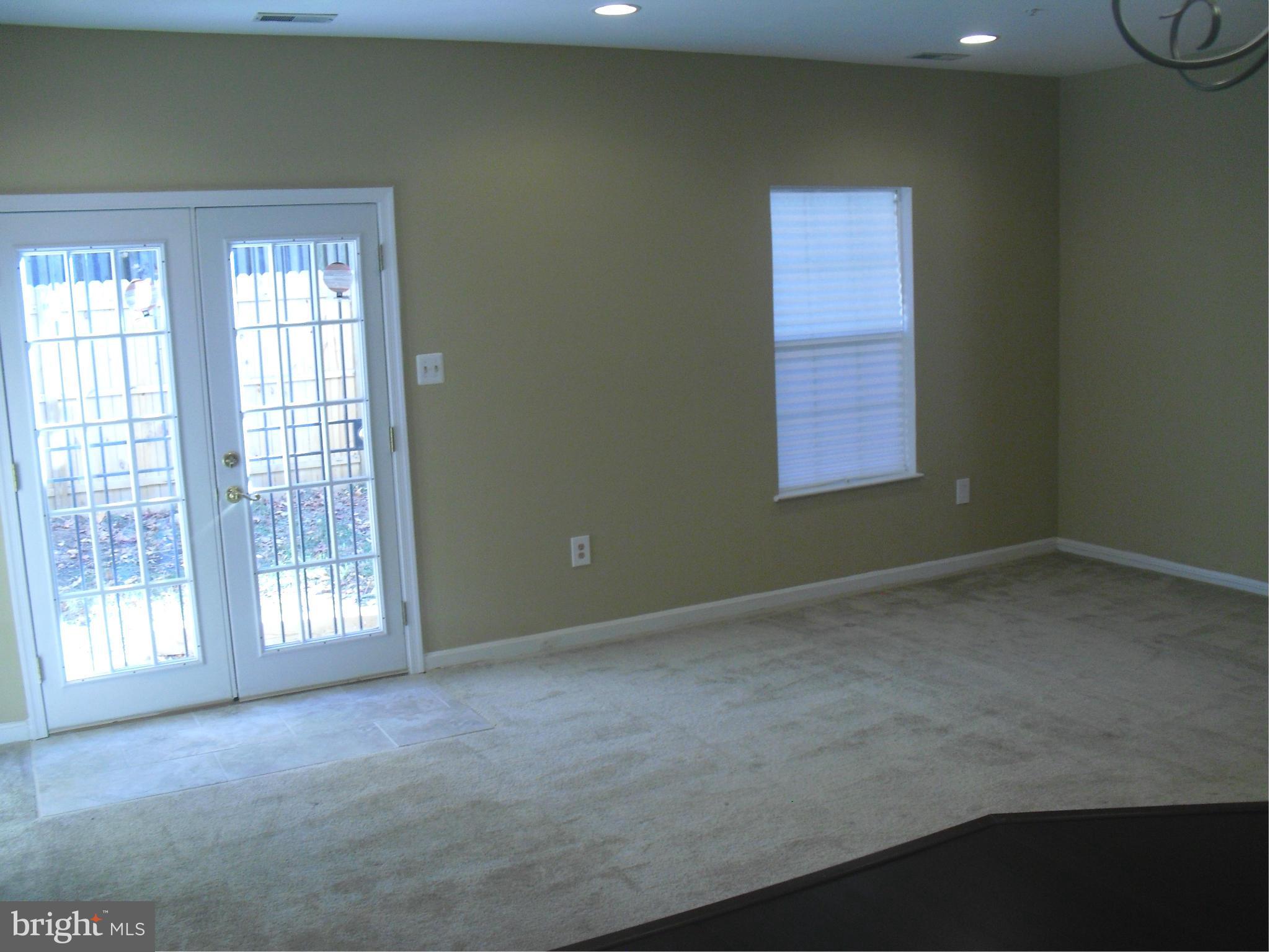 CAPITAL VIEW TOWNHOUSES - Residential