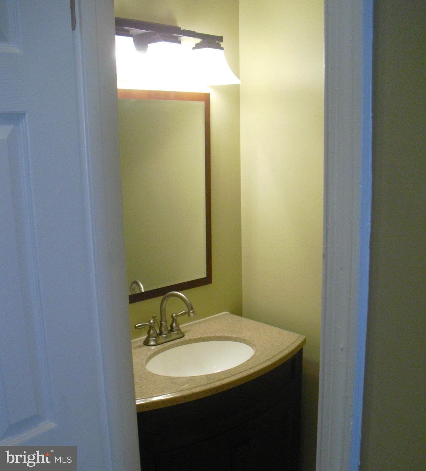 CAPITAL VIEW TOWNHOUSES - Residential