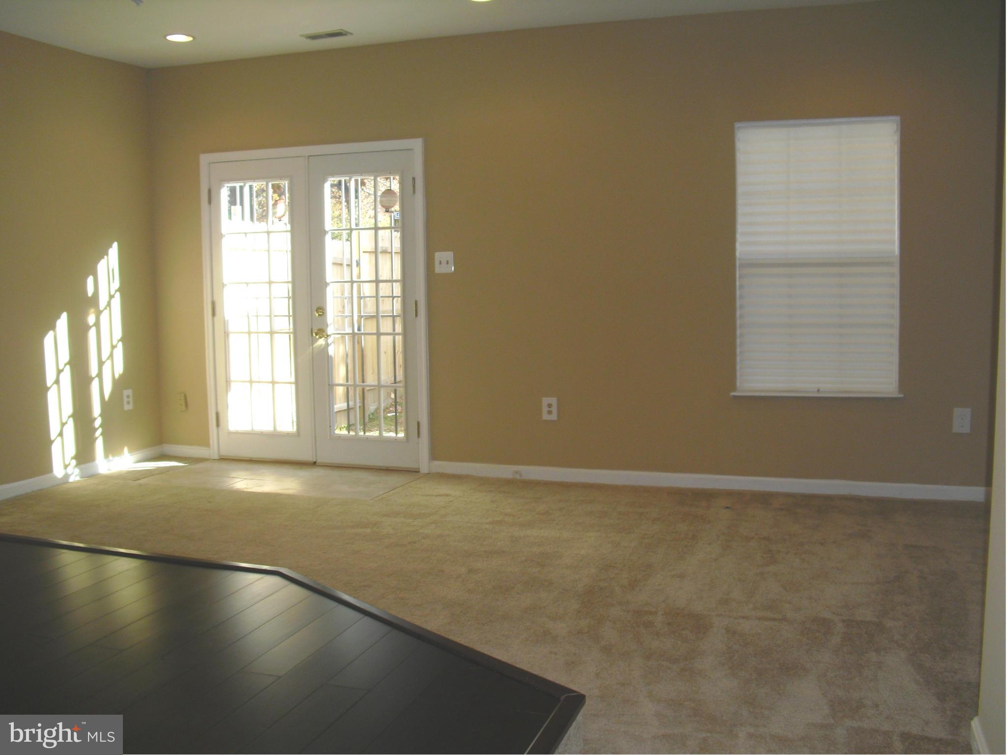 CAPITAL VIEW TOWNHOUSES - Residential