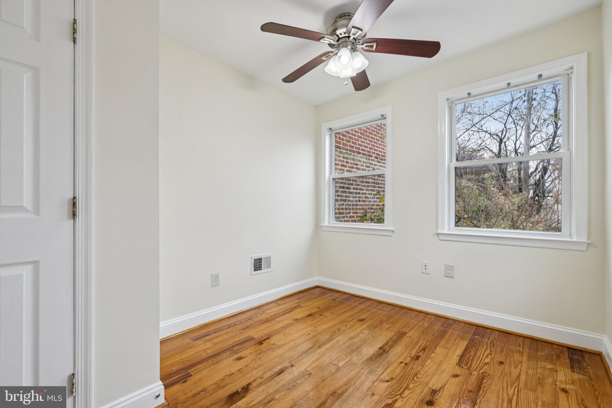 MOUNT CLARE - Residential