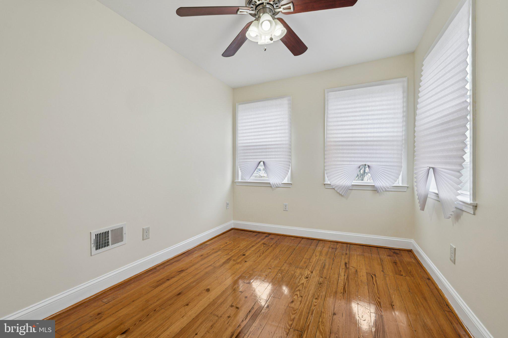 MOUNT CLARE - Residential