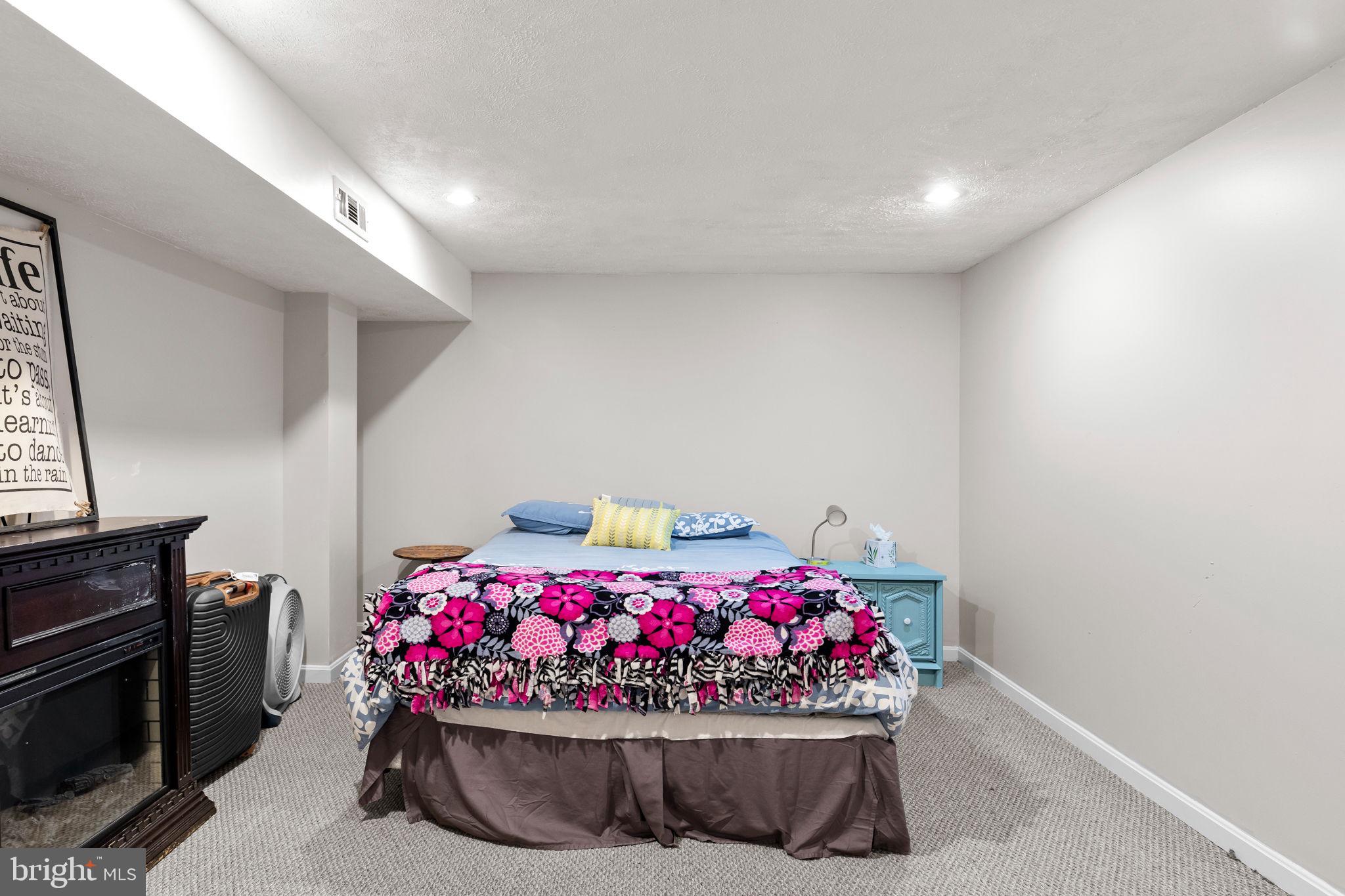 RED FOX RUN II - Residential