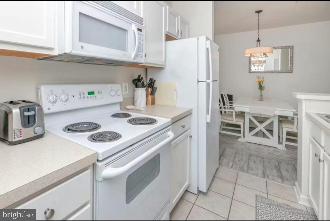 34670 VILLA CIRCLE 2206