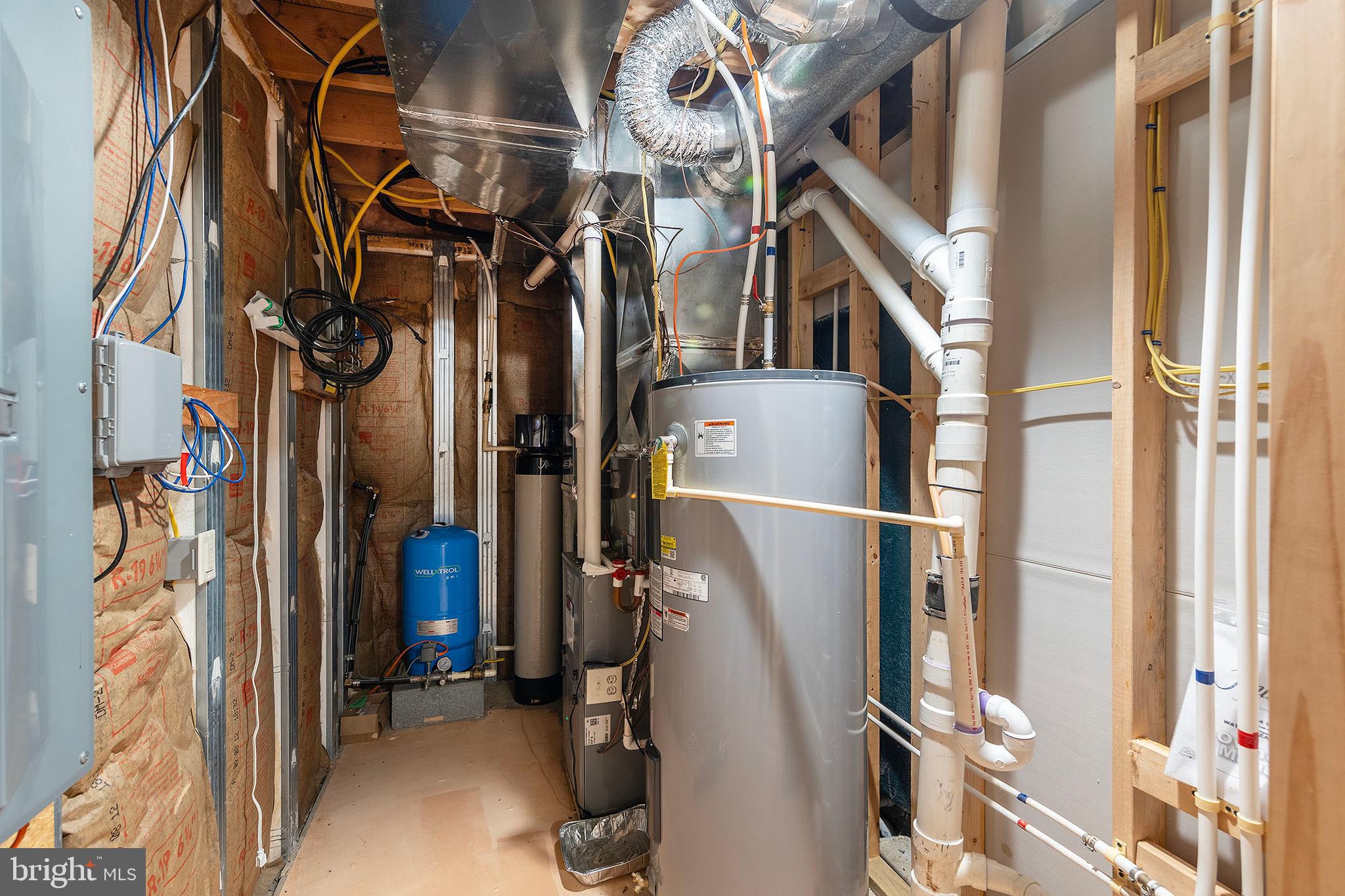 POTOMAC LANDING - Residential