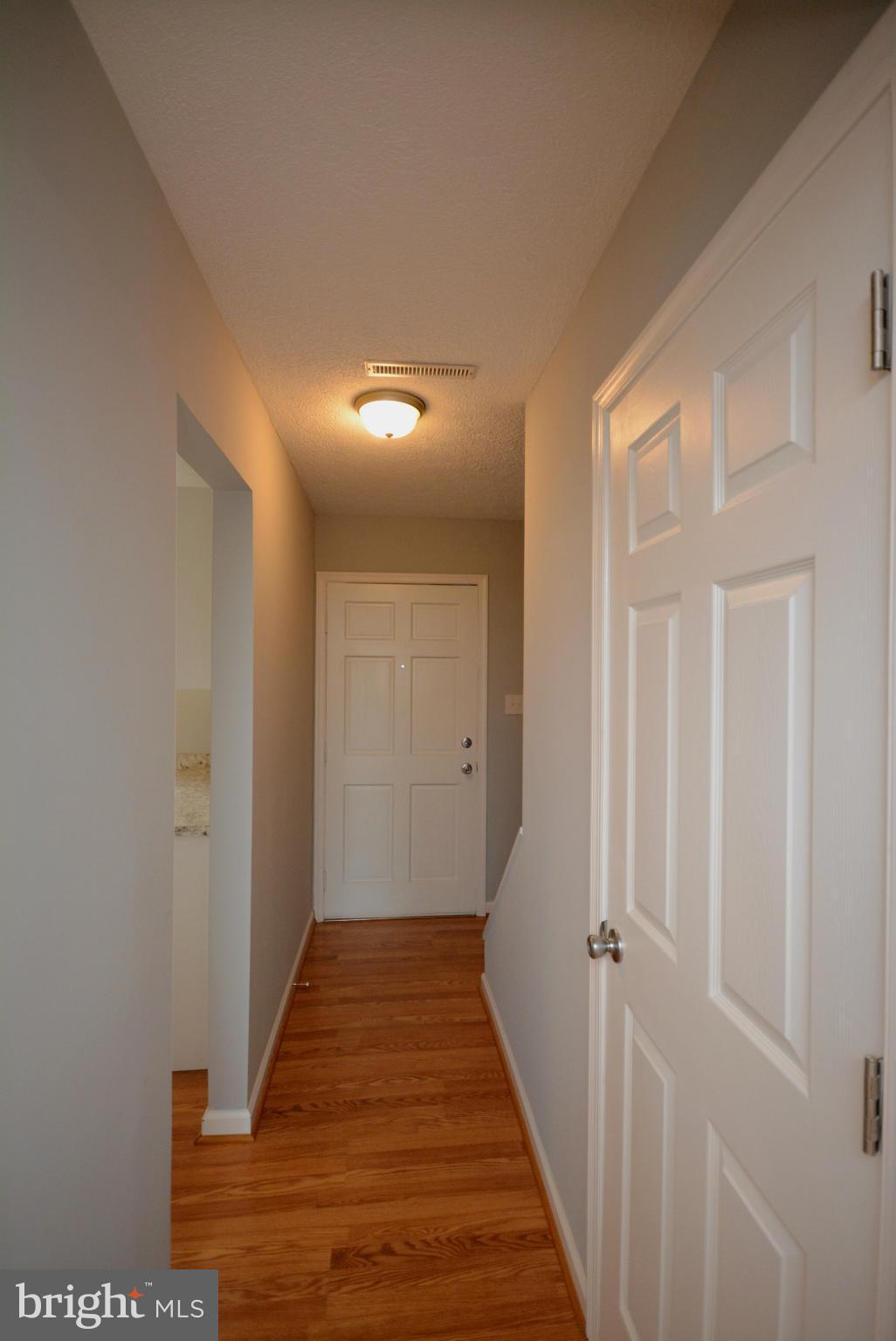 SOUTH HAMPTON TOWNHOUSE - Residential