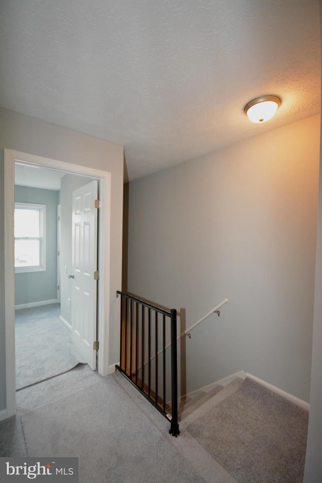 SOUTH HAMPTON TOWNHOUSE - Residential