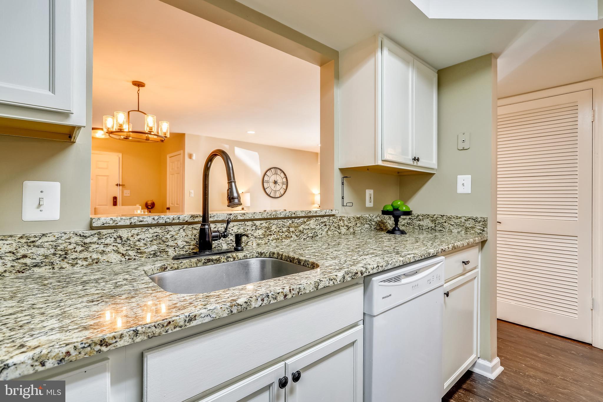 PONDS AT CENTREVILLE - Residential