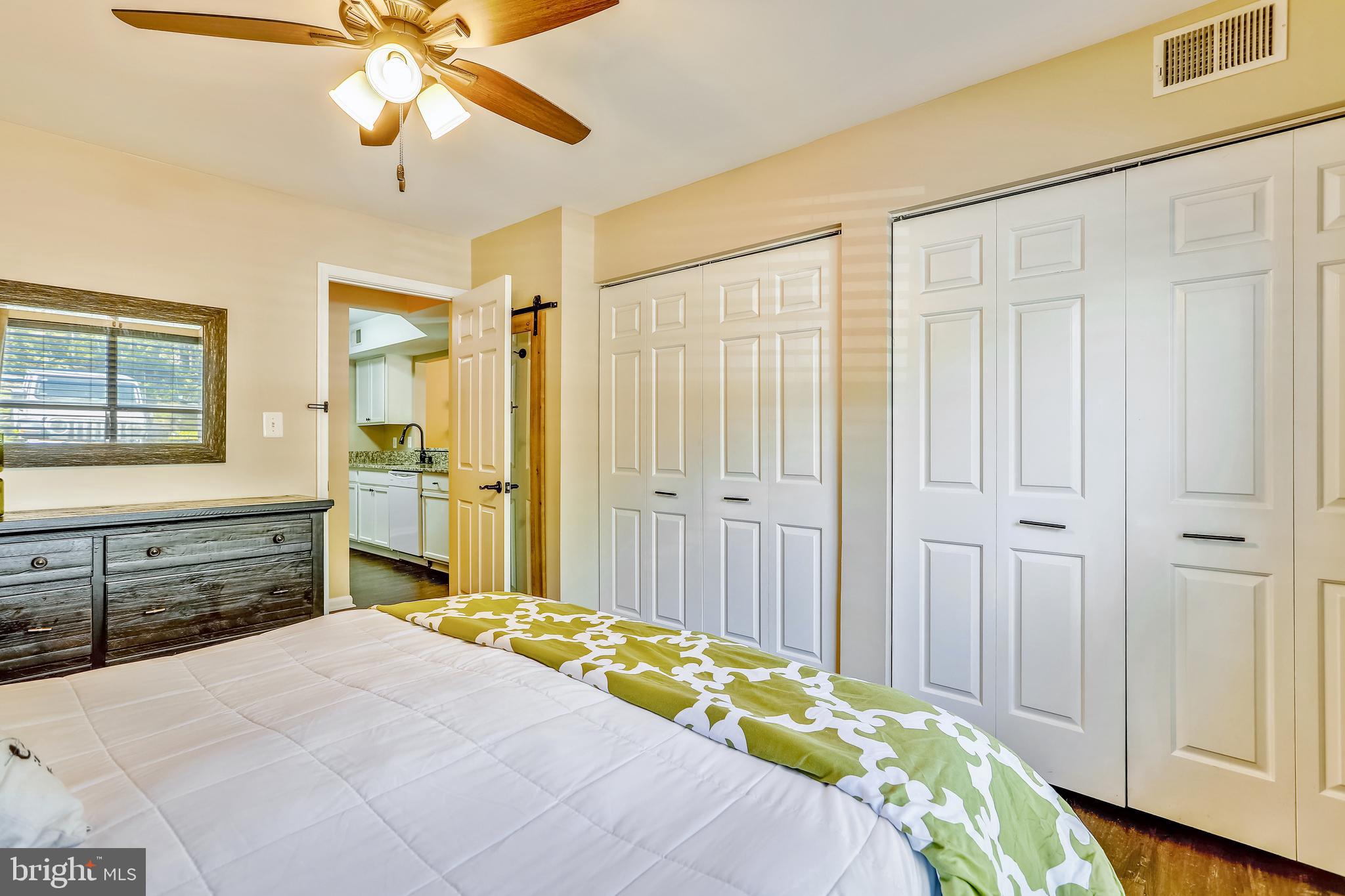 PONDS AT CENTREVILLE - Residential