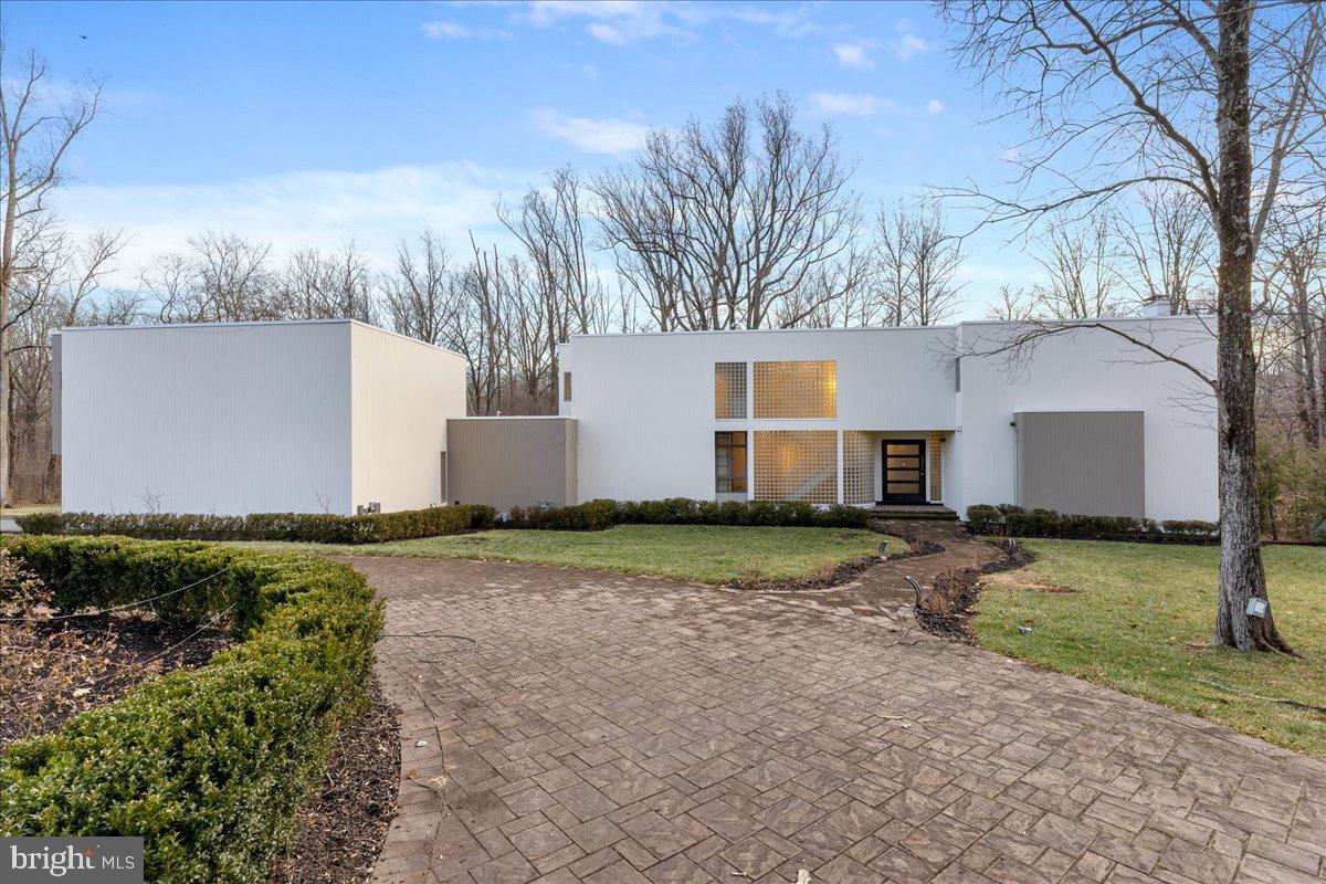 230 BROOKS BEND