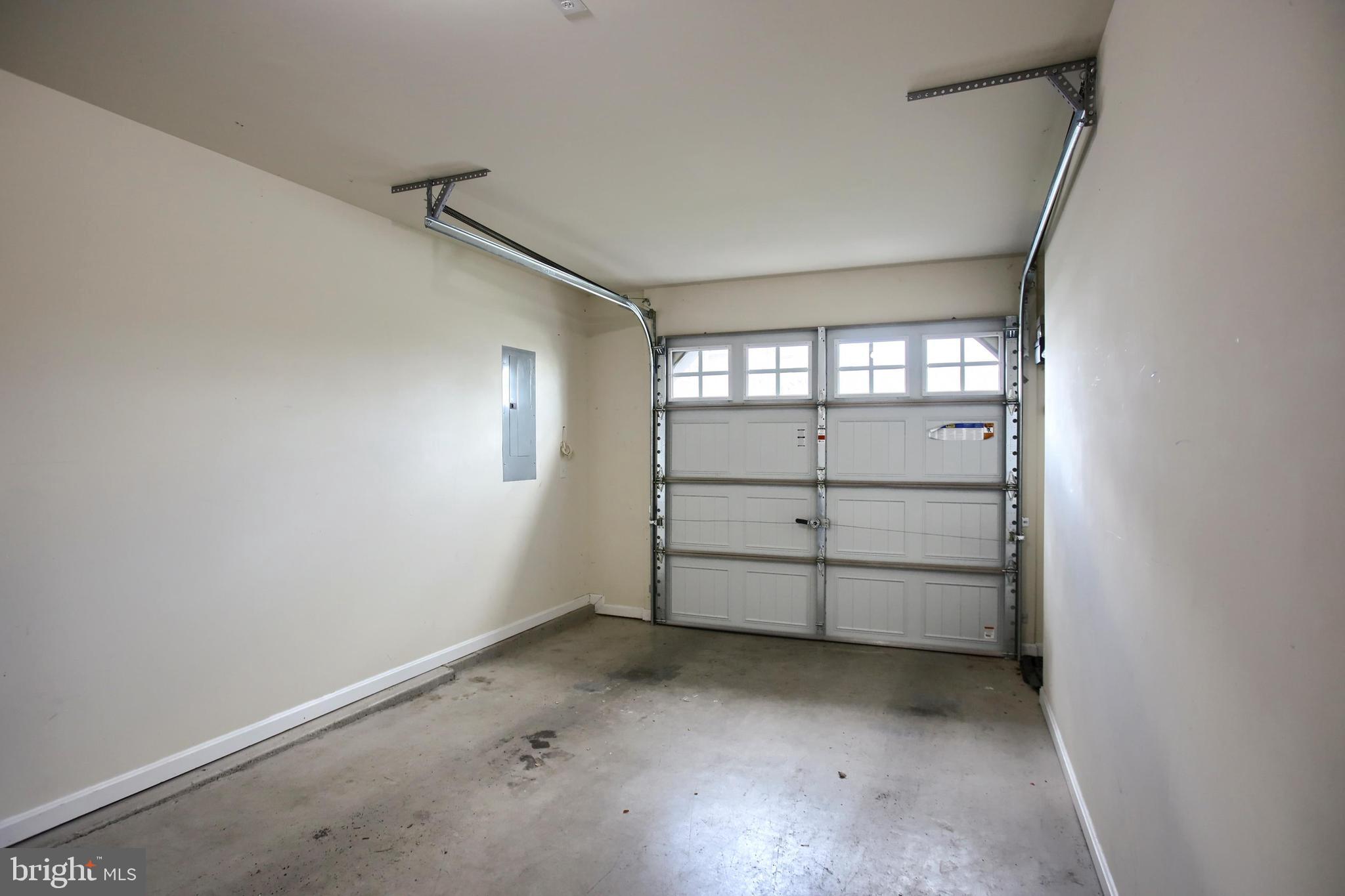 MELBOURNE PLACE II - Residential