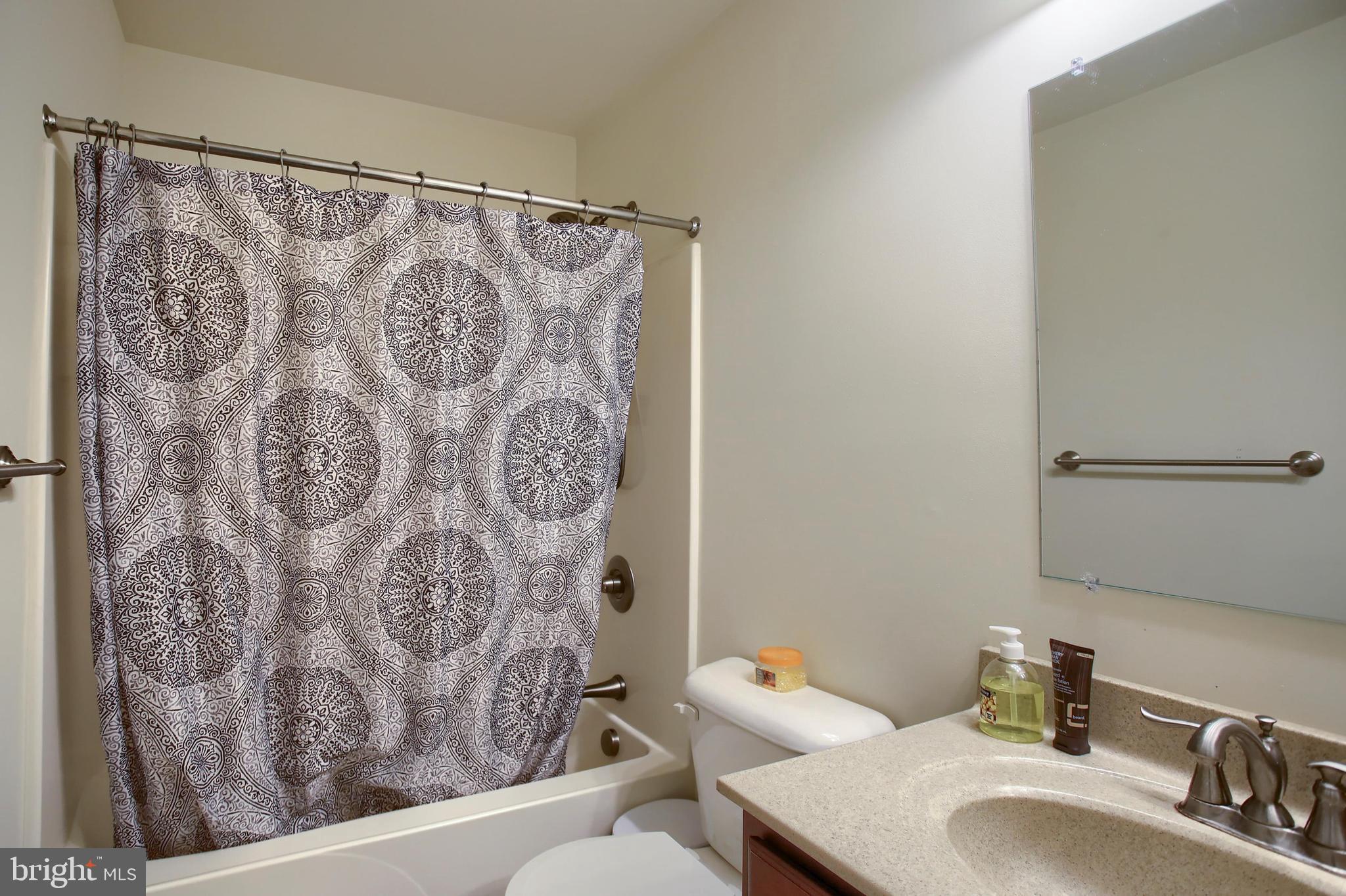 MELBOURNE PLACE II - Residential