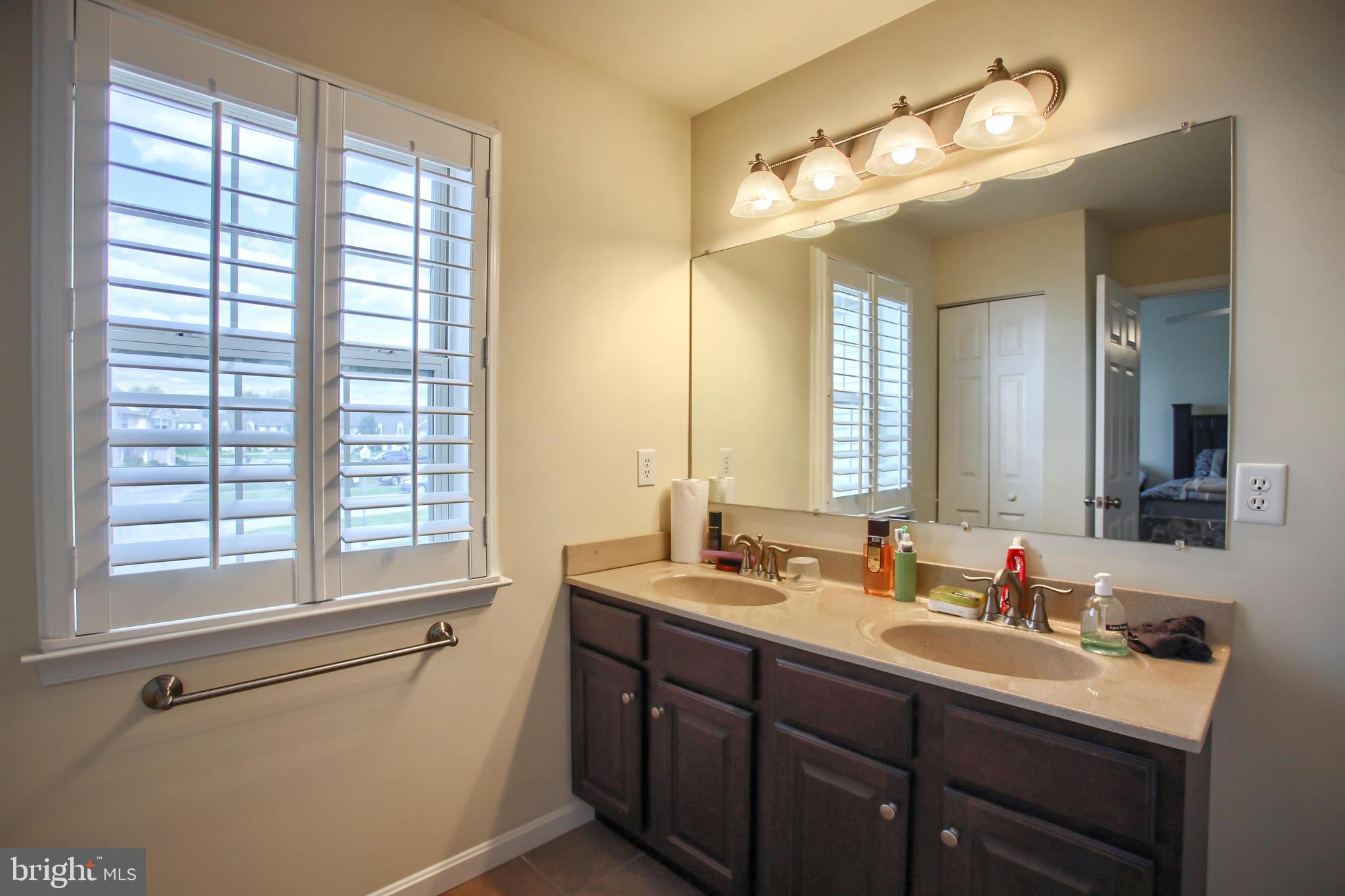 MELBOURNE PLACE II - Residential