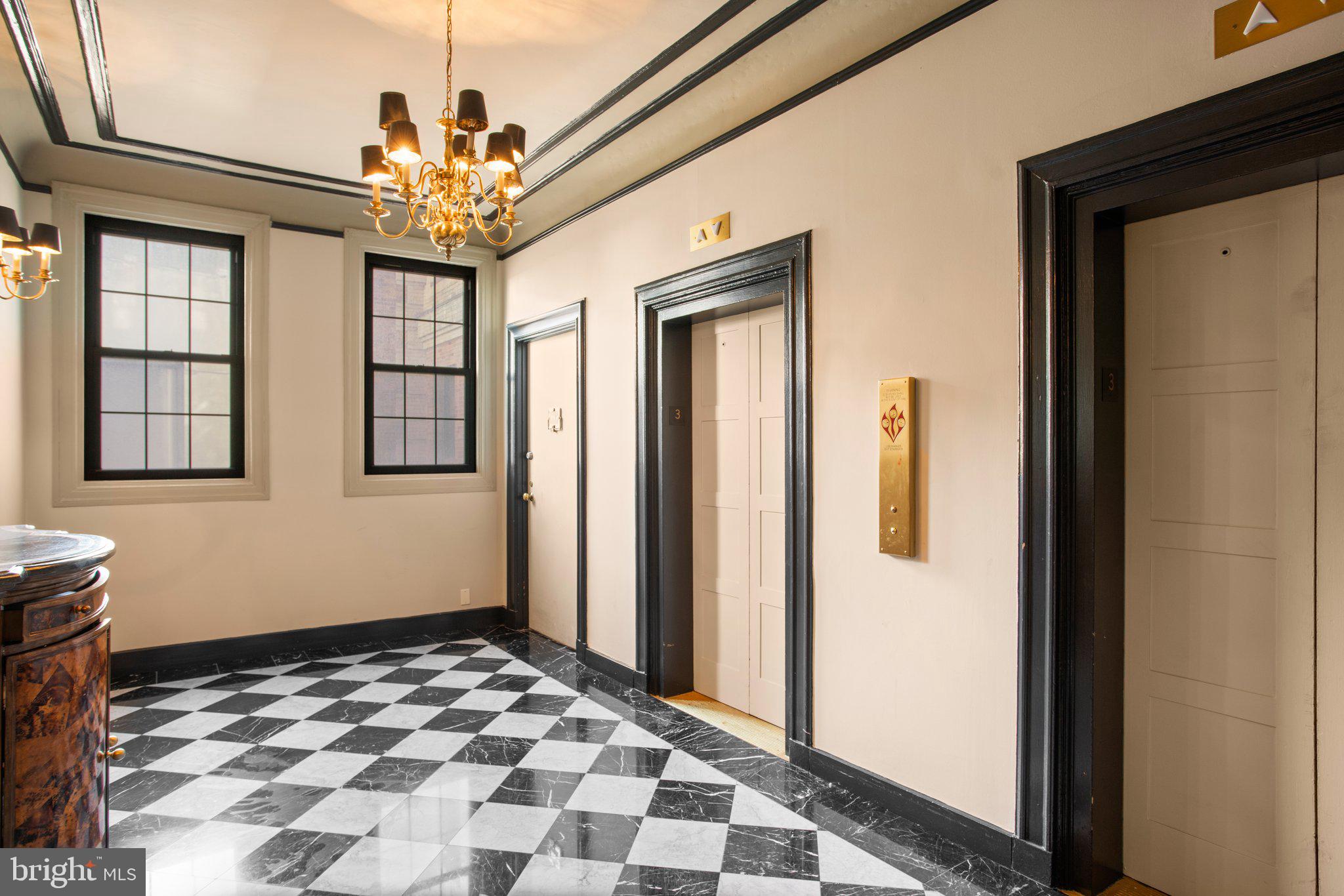 MOUNT VERNON - Residential