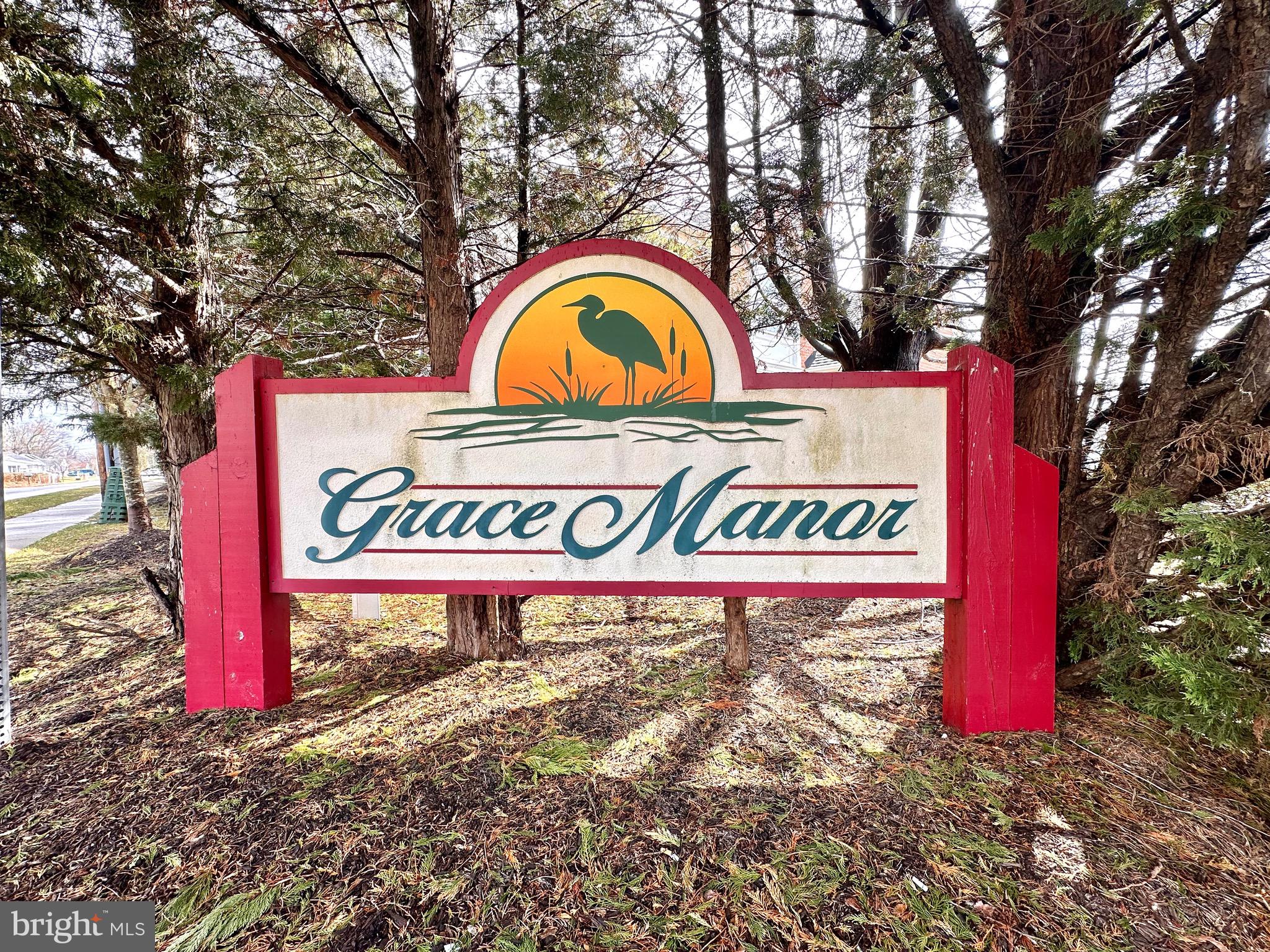 GRACE MANOR - Residential