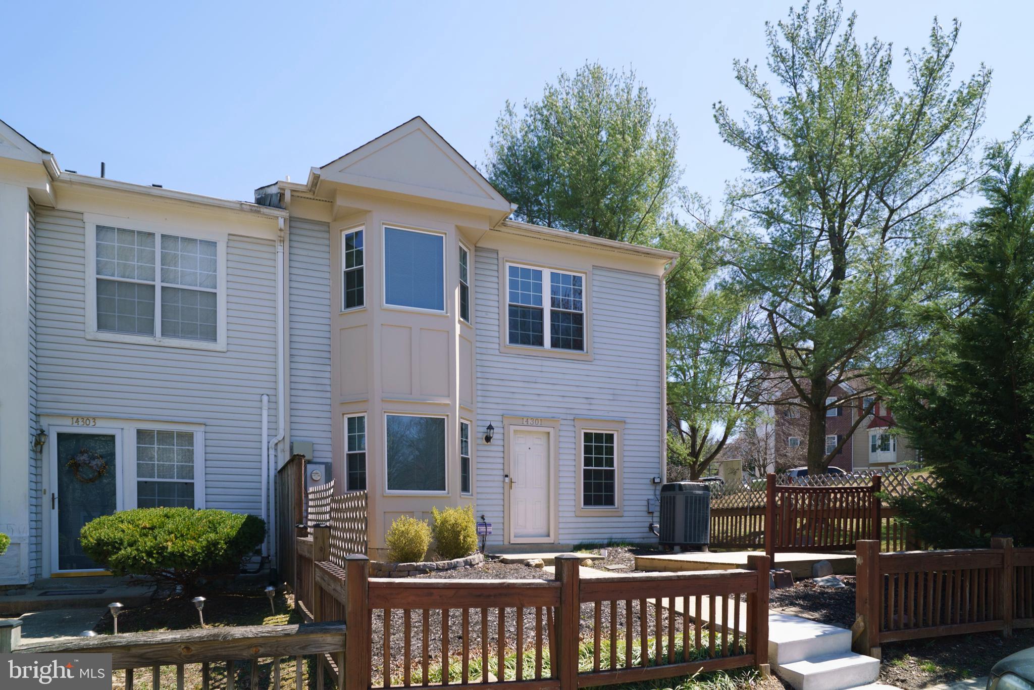 LAUREL LAKES - Residential Lease