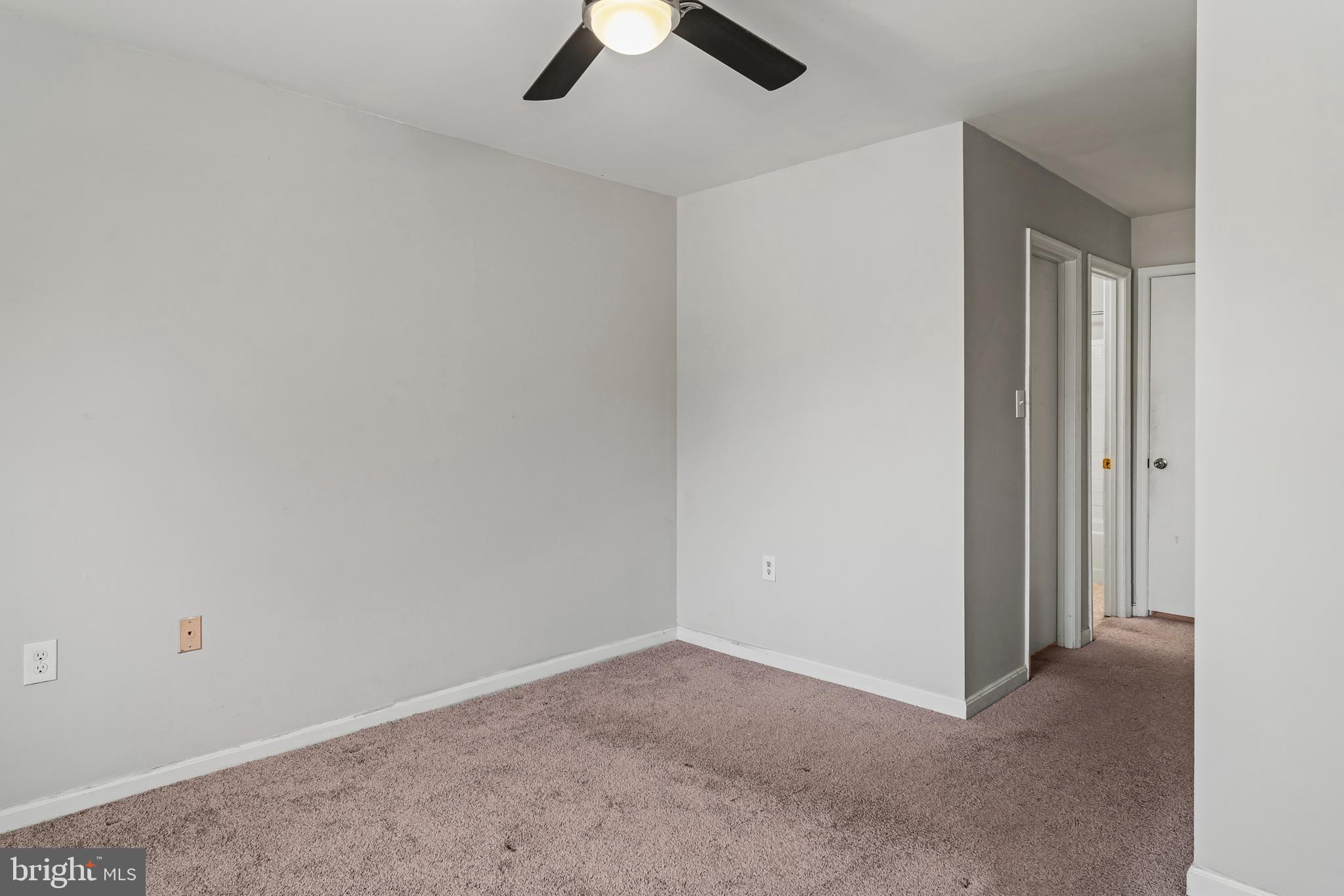 LAUREL LAKES - Residential Lease