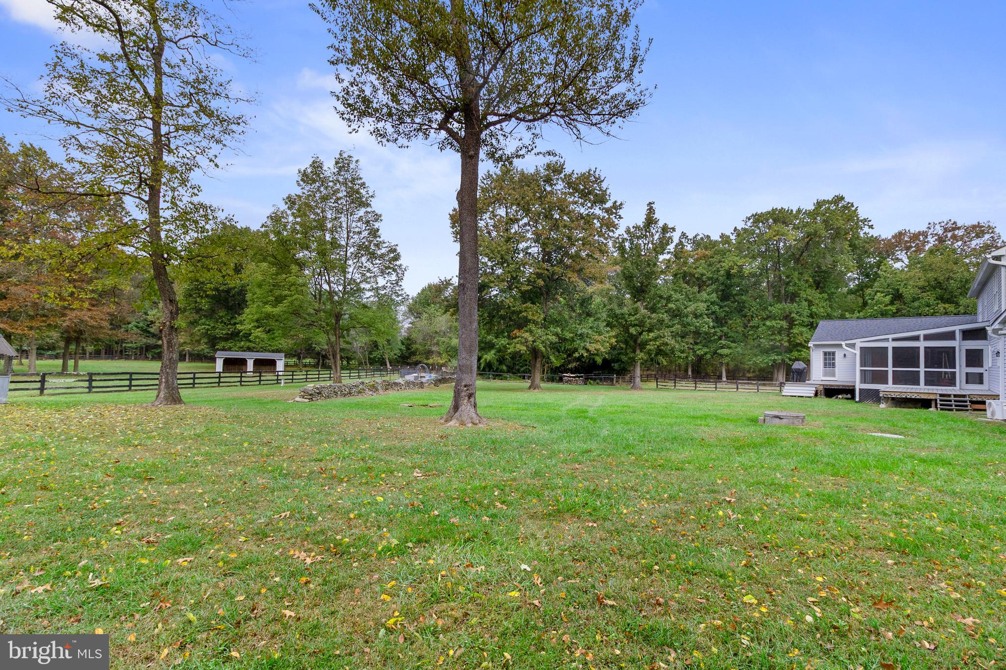 GRASSLAND - Residential