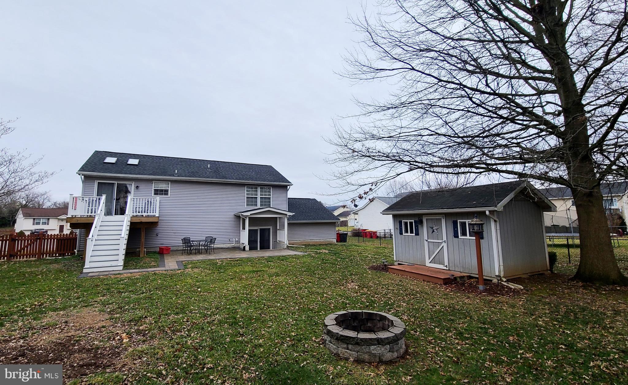 BRIAR RUN - Residential