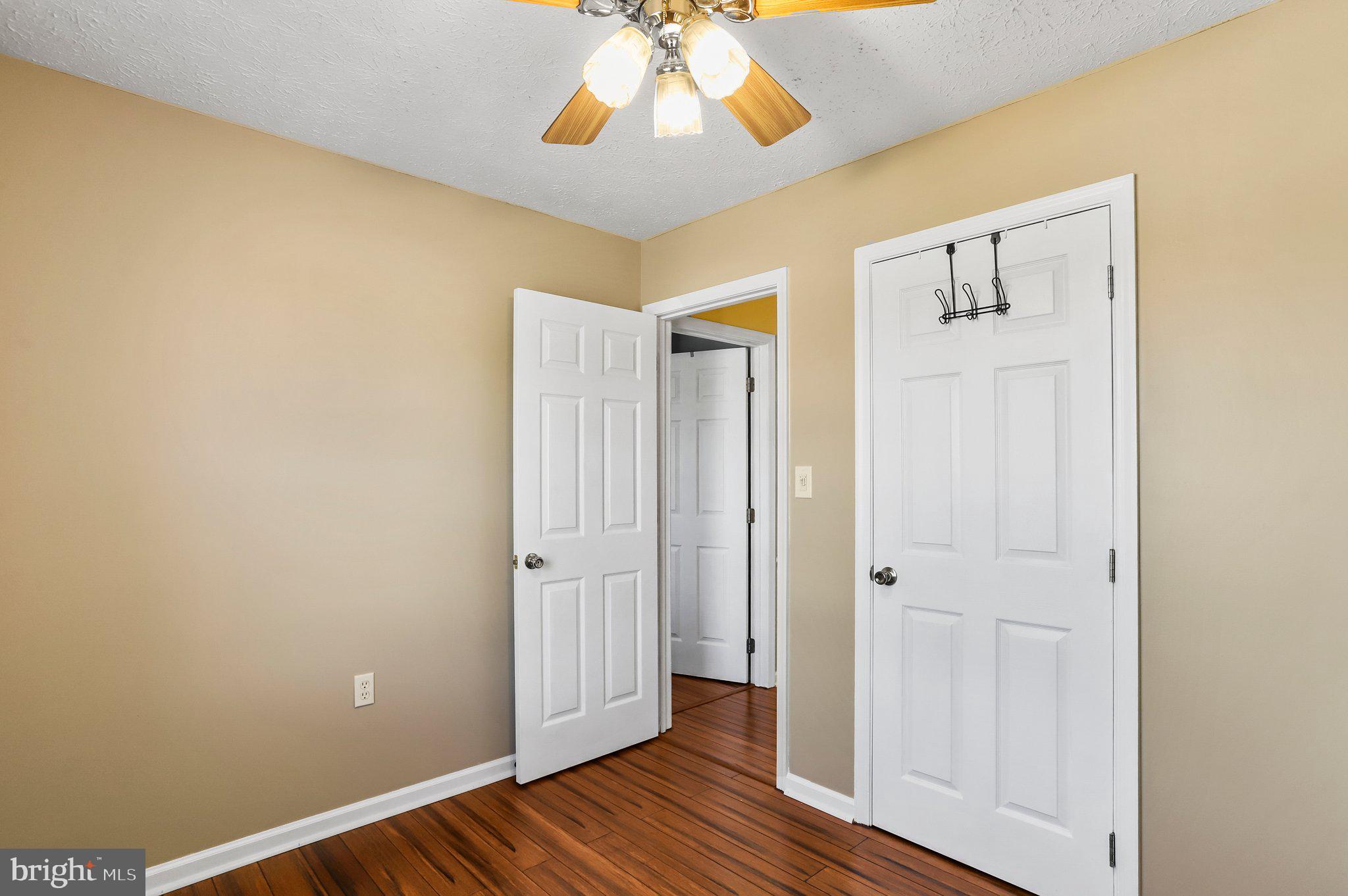 BRIAR RUN - Residential