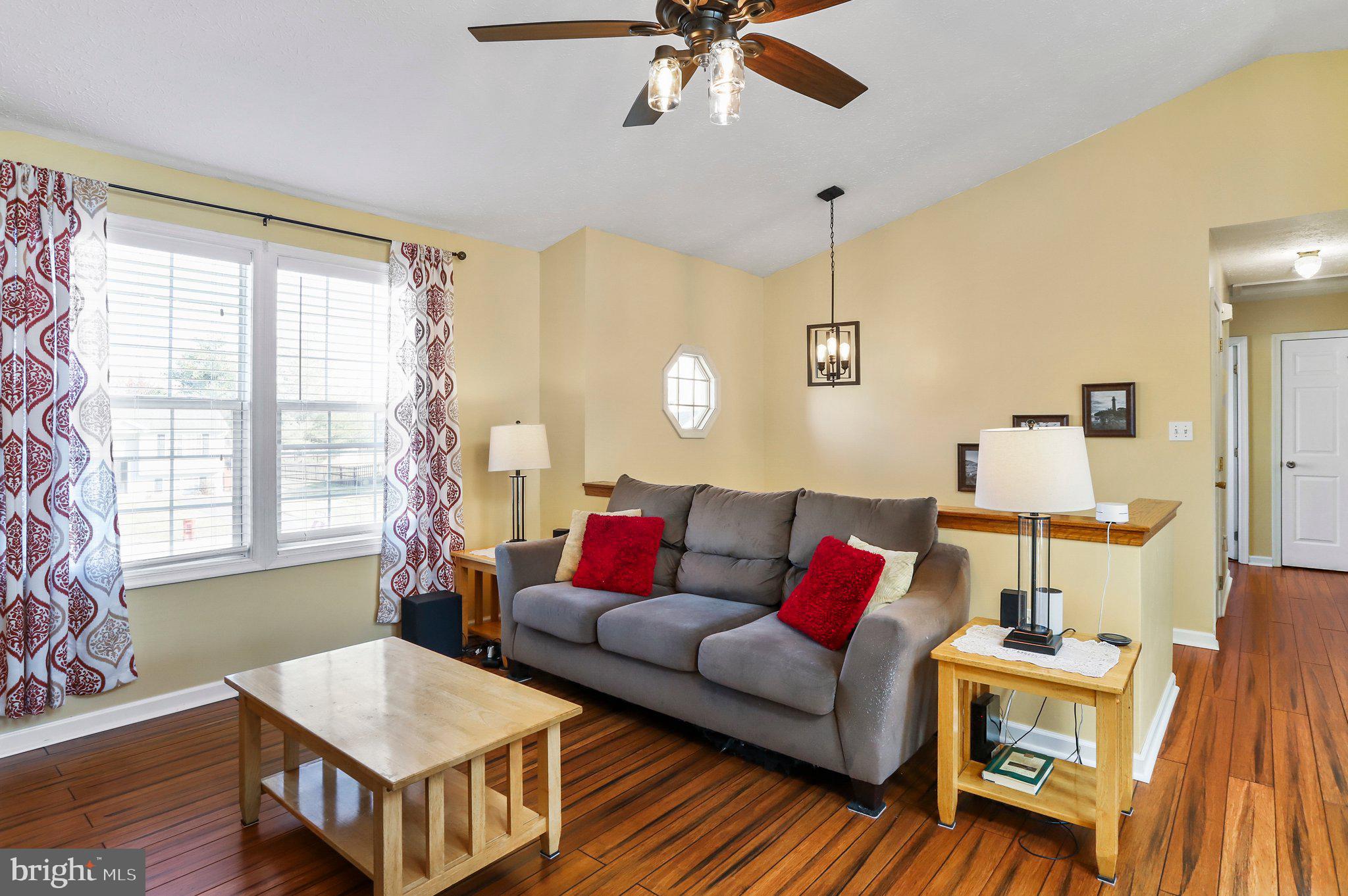 BRIAR RUN - Residential