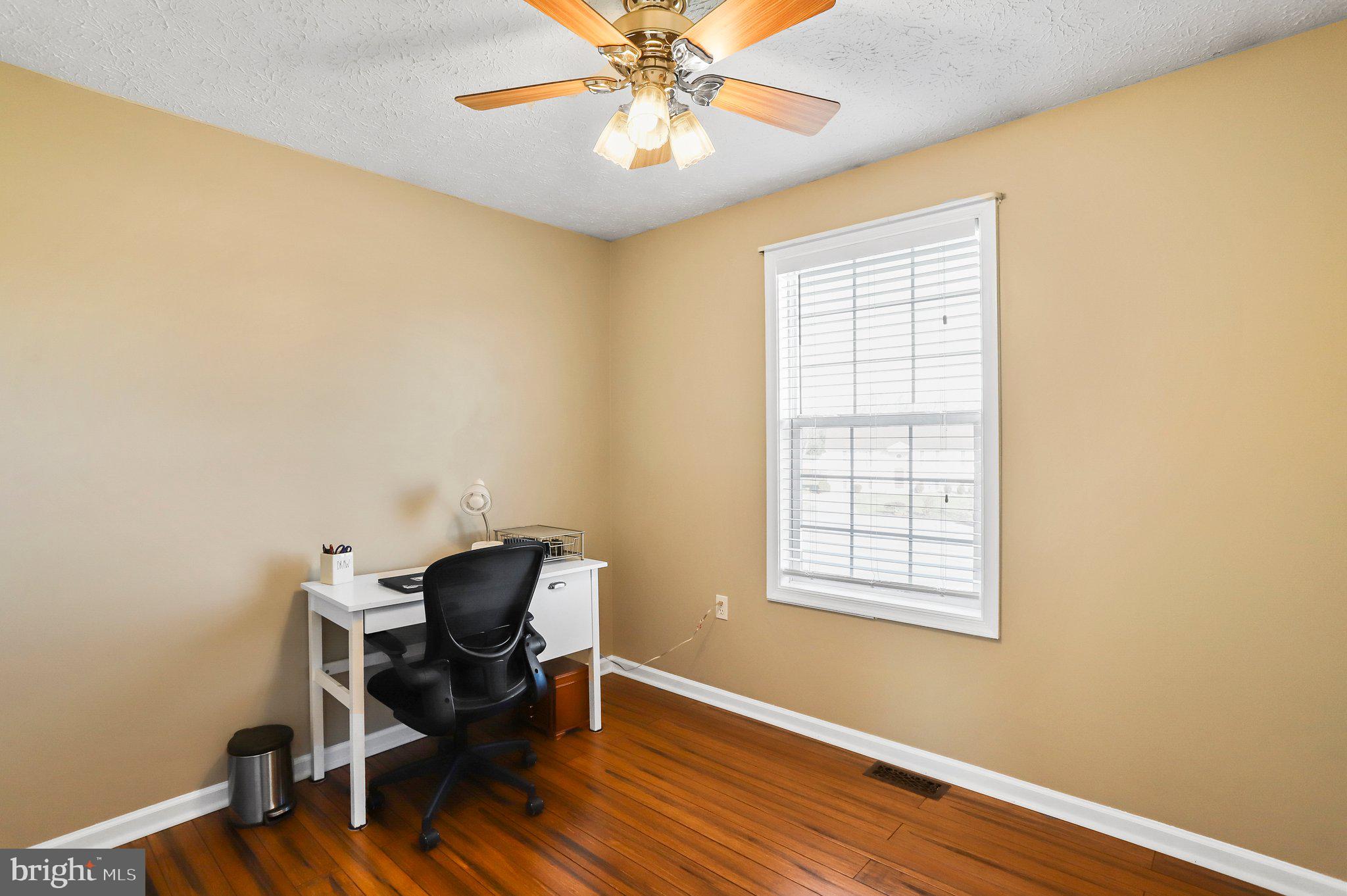 BRIAR RUN - Residential