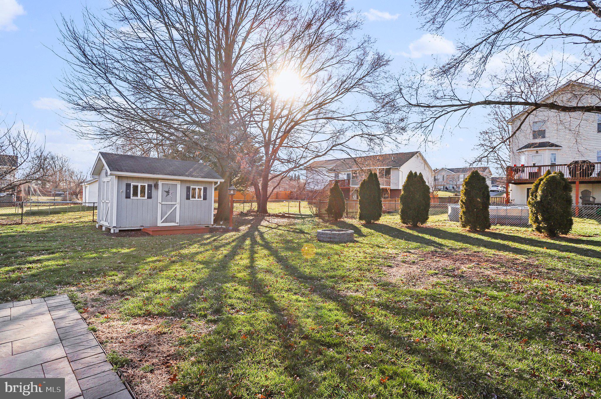 BRIAR RUN - Residential