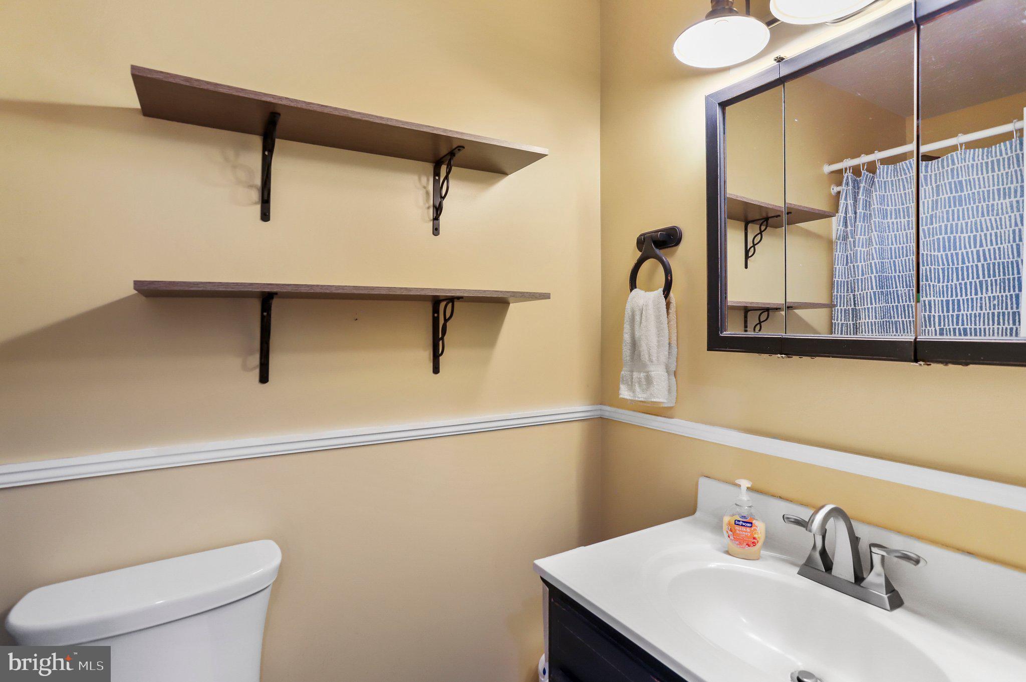 BRIAR RUN - Residential