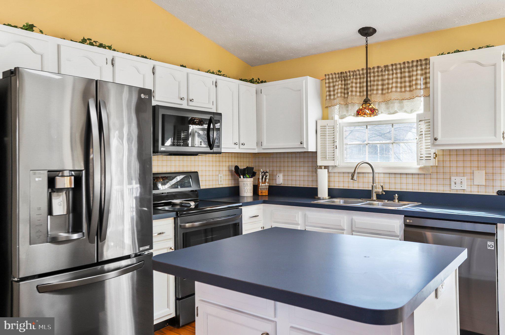 BRIAR RUN - Residential