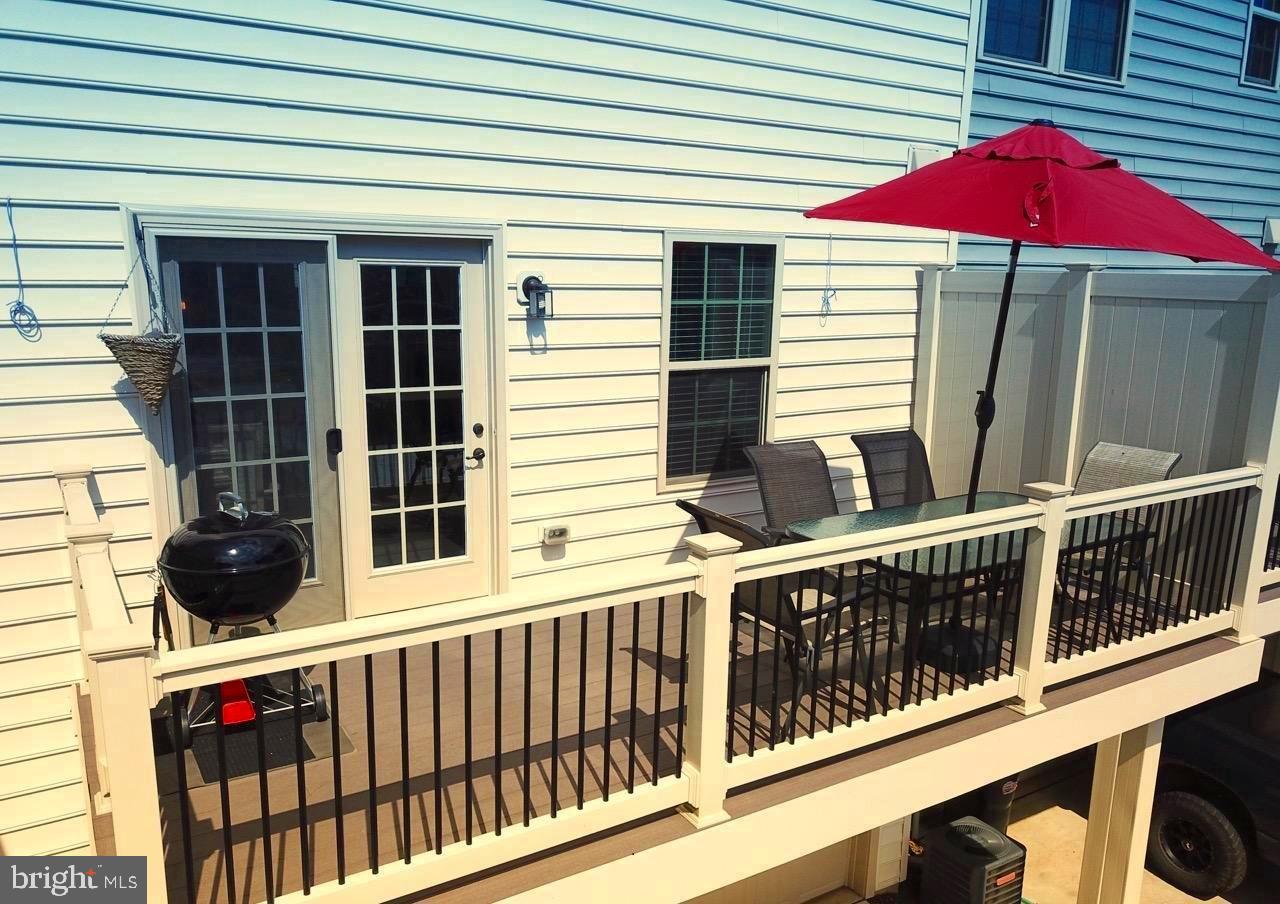 PRESERVE AT WINDLASS RUN - Residential