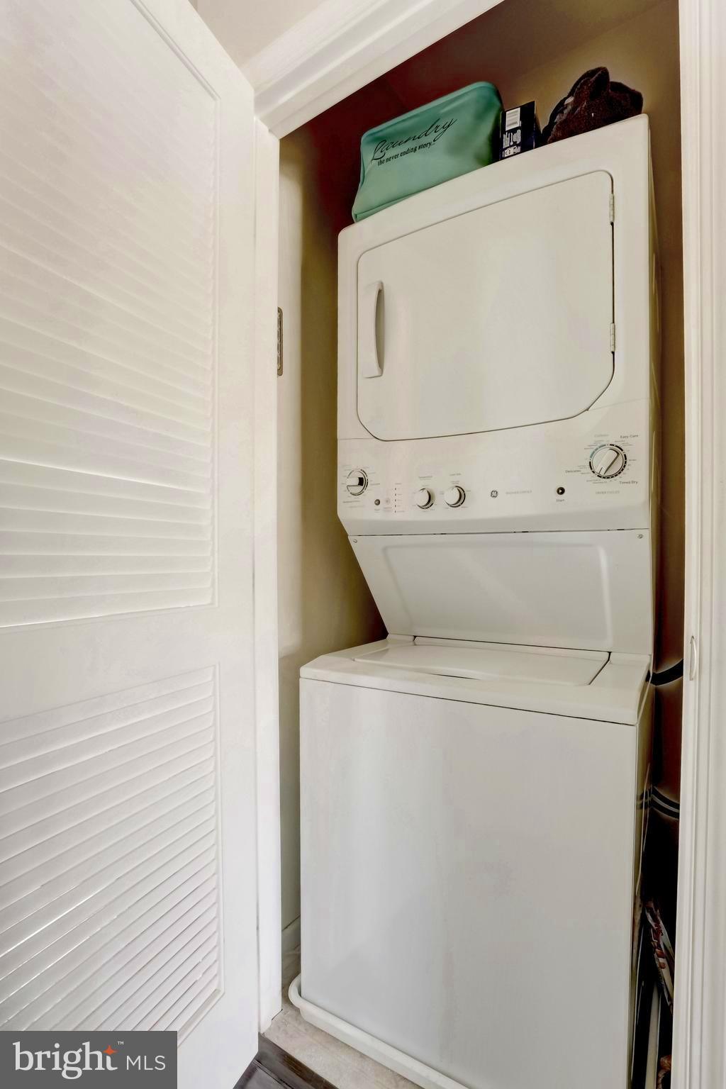 PRESERVE AT WINDLASS RUN - Residential