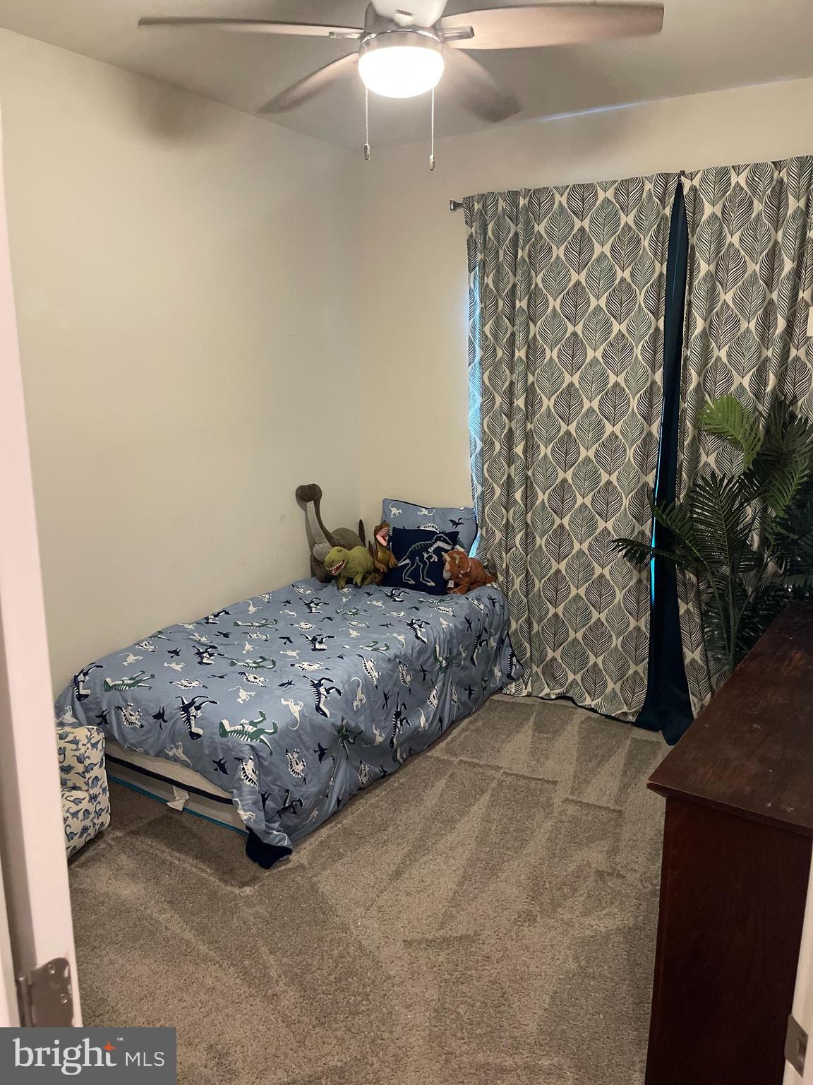 CAPITAL COURT - Residential Lease