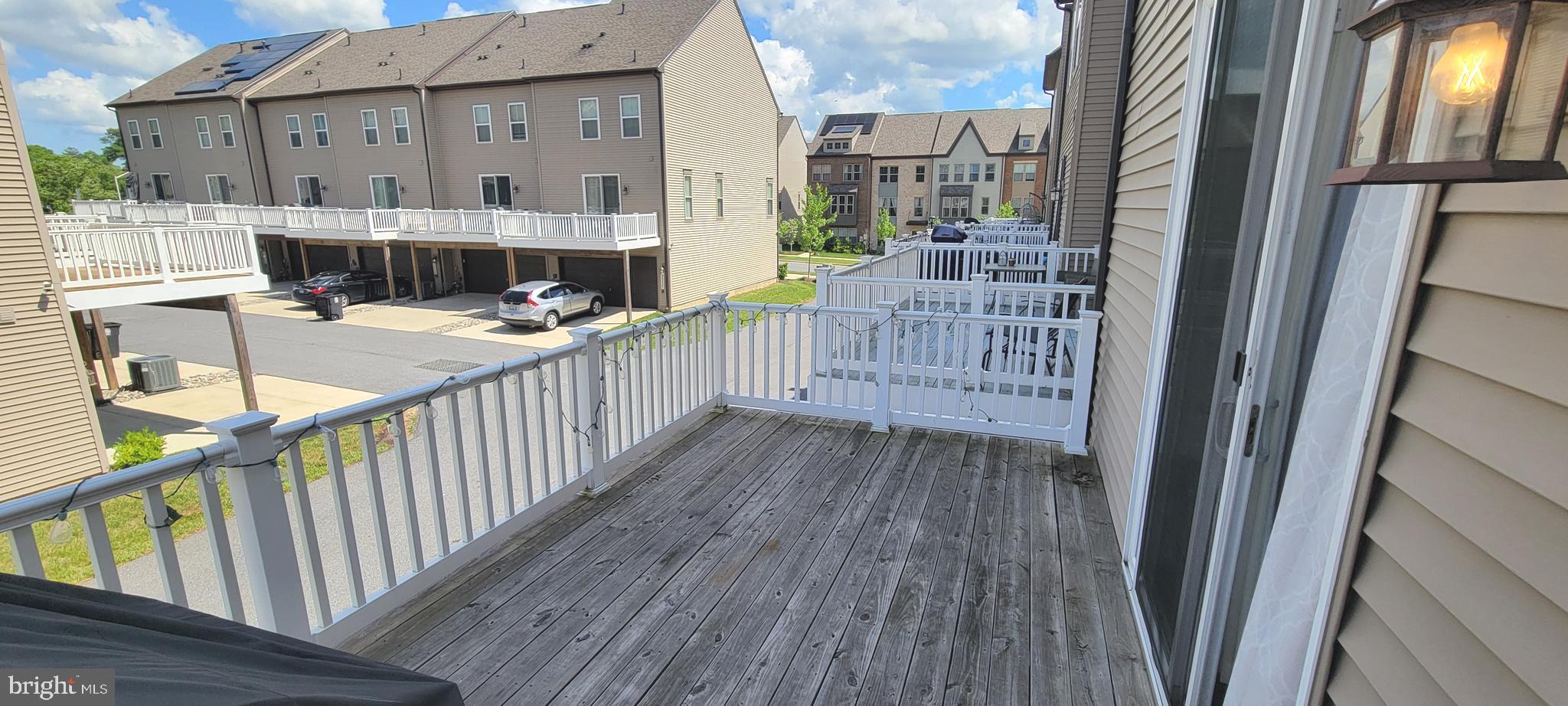 CAPITAL COURT - Residential Lease