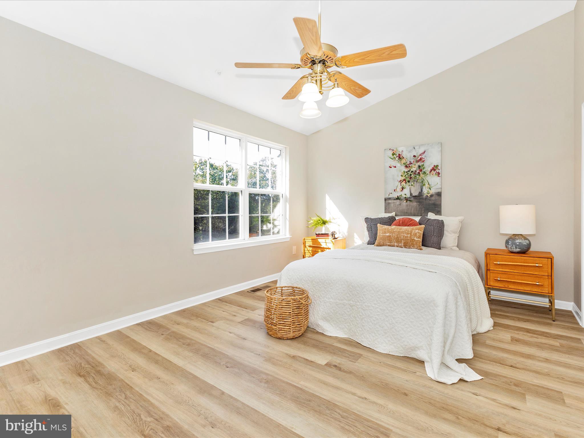 SPRING RIDGE - Residential