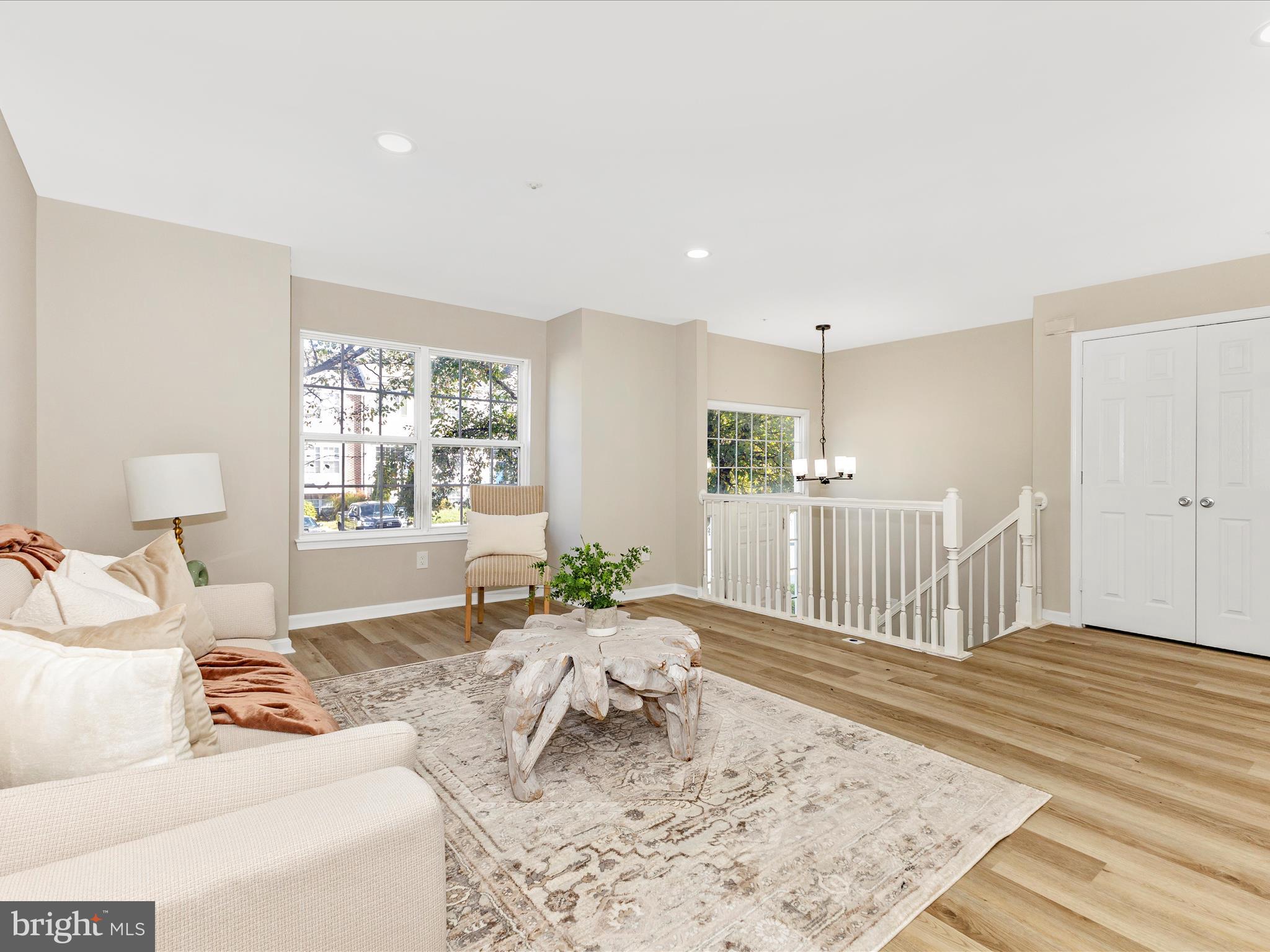 SPRING RIDGE - Residential