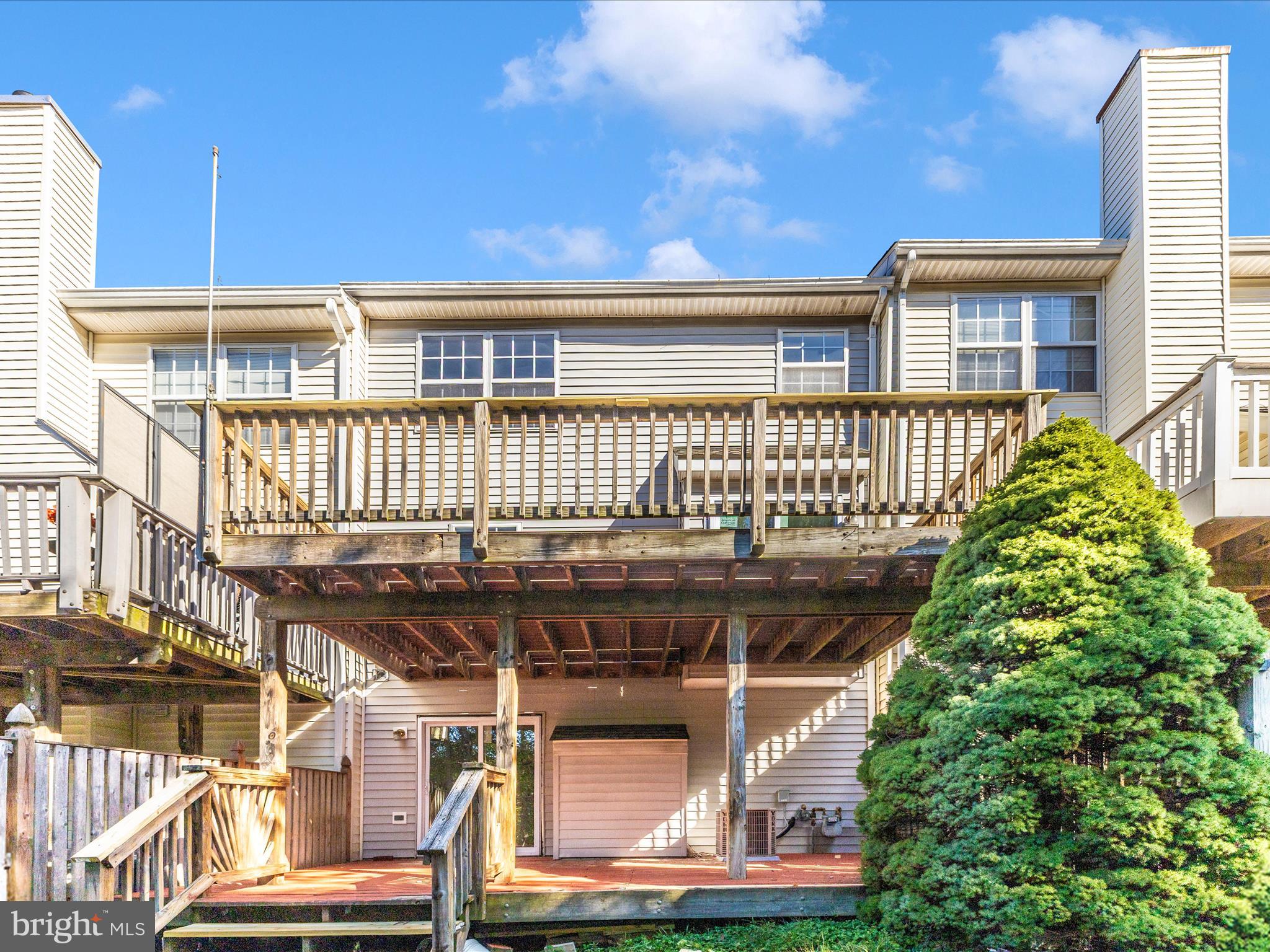 SPRING RIDGE - Residential