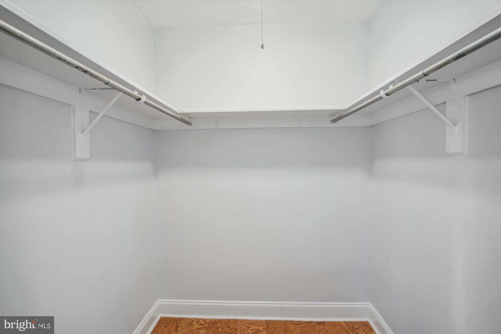 AMERICANA CENTRE - Residential