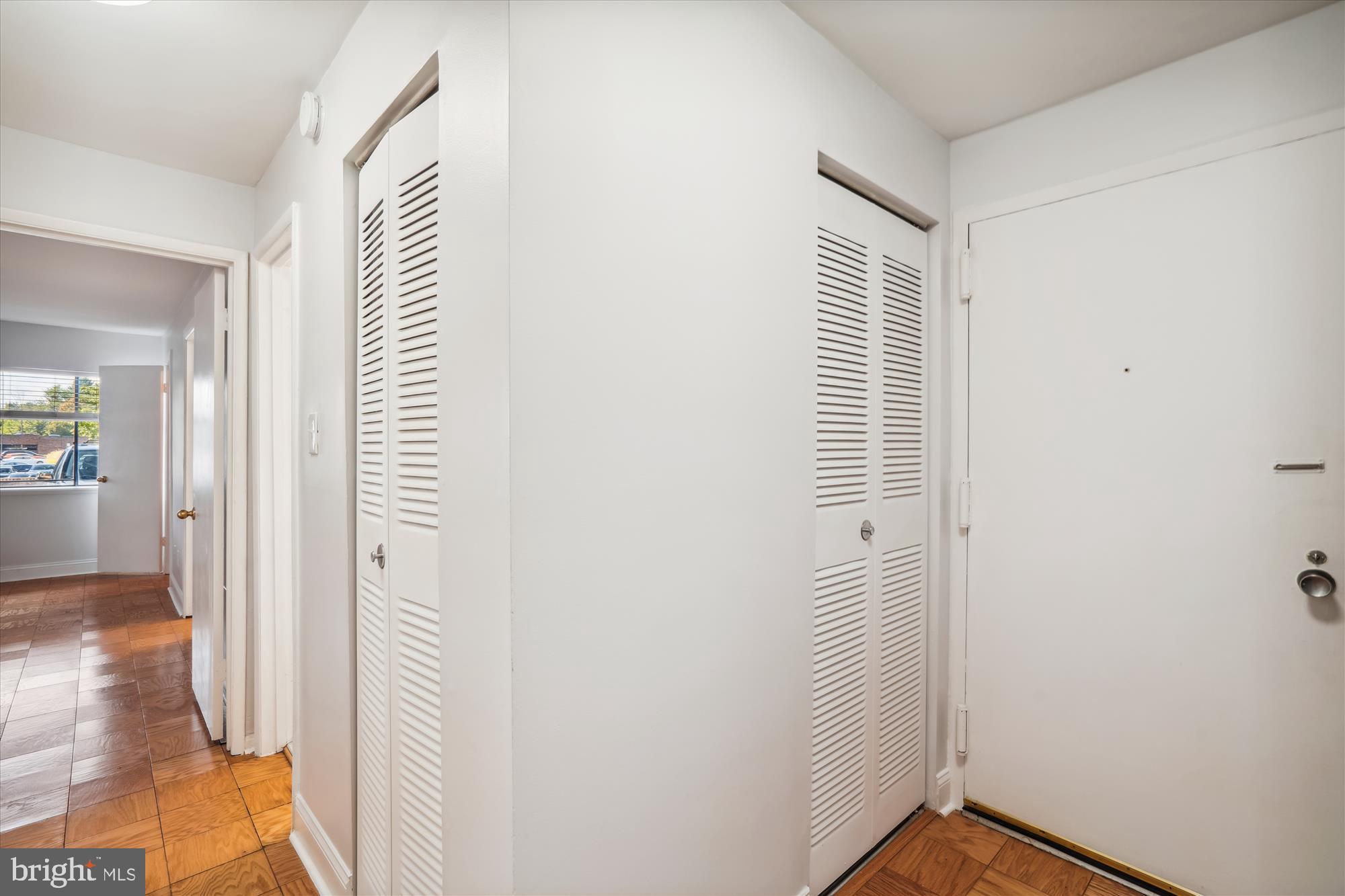 AMERICANA CENTRE - Residential