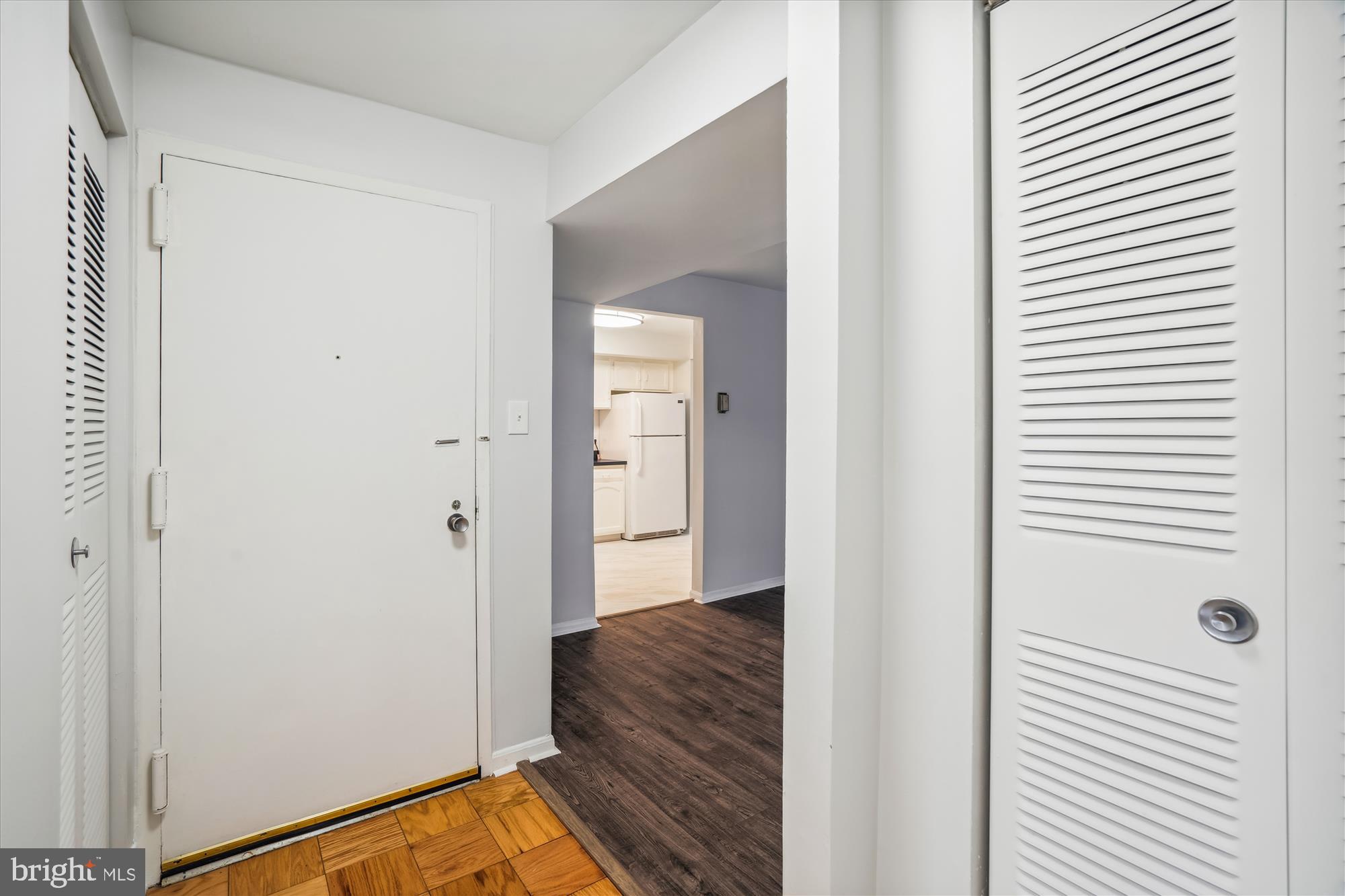 AMERICANA CENTRE - Residential