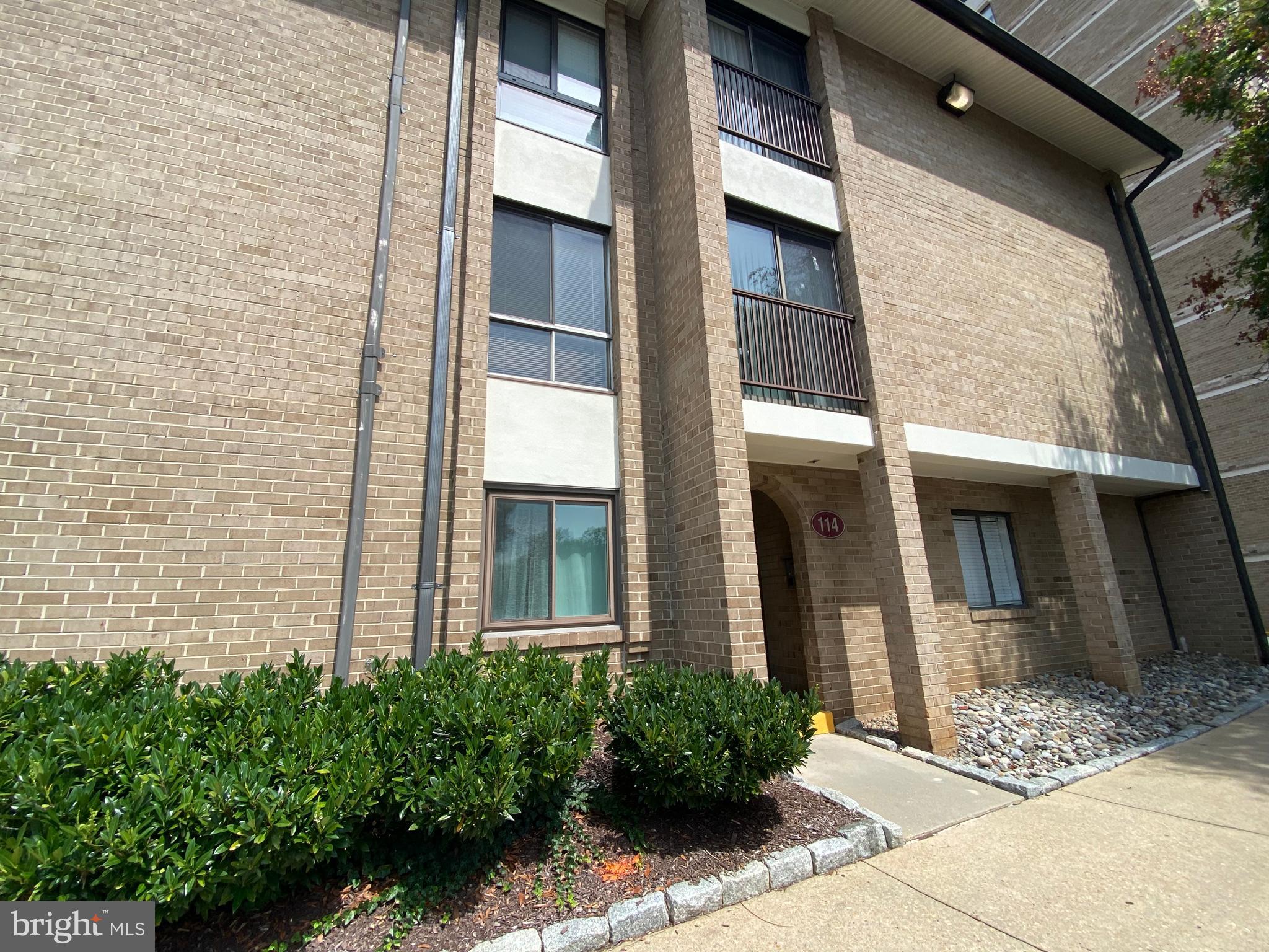 AMERICANA CENTRE - Residential