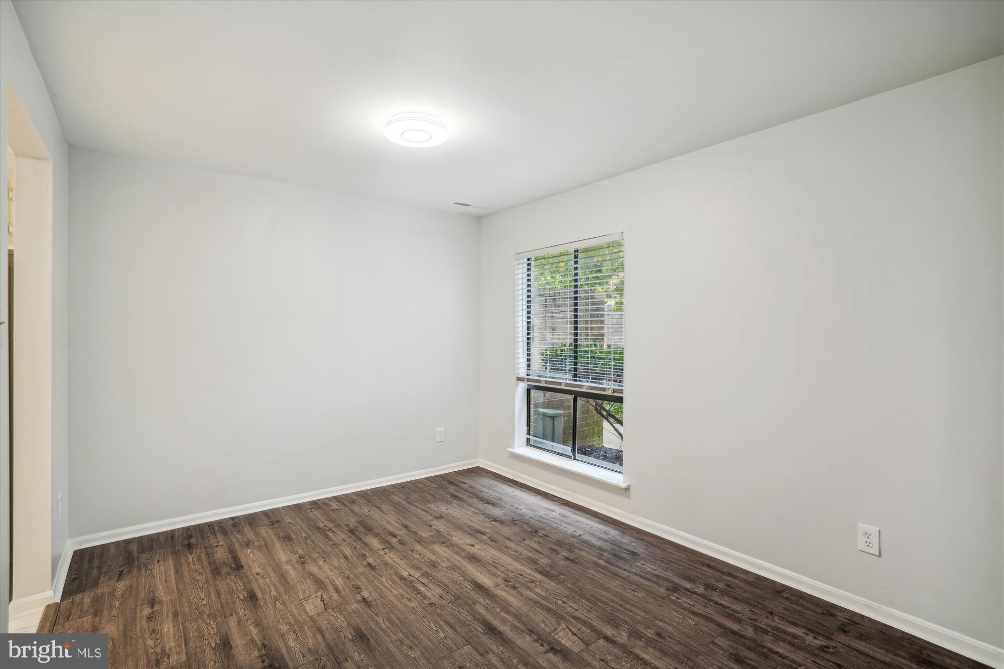 AMERICANA CENTRE - Residential