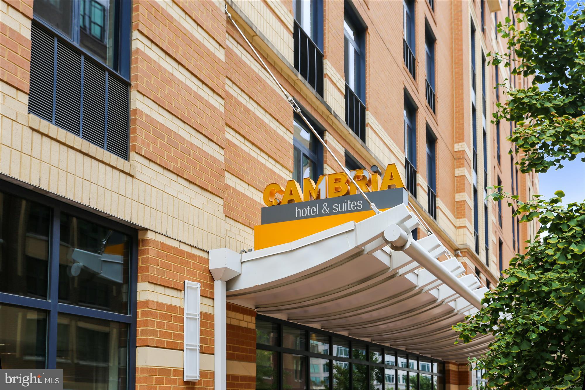 AMERICANA CENTRE - Residential