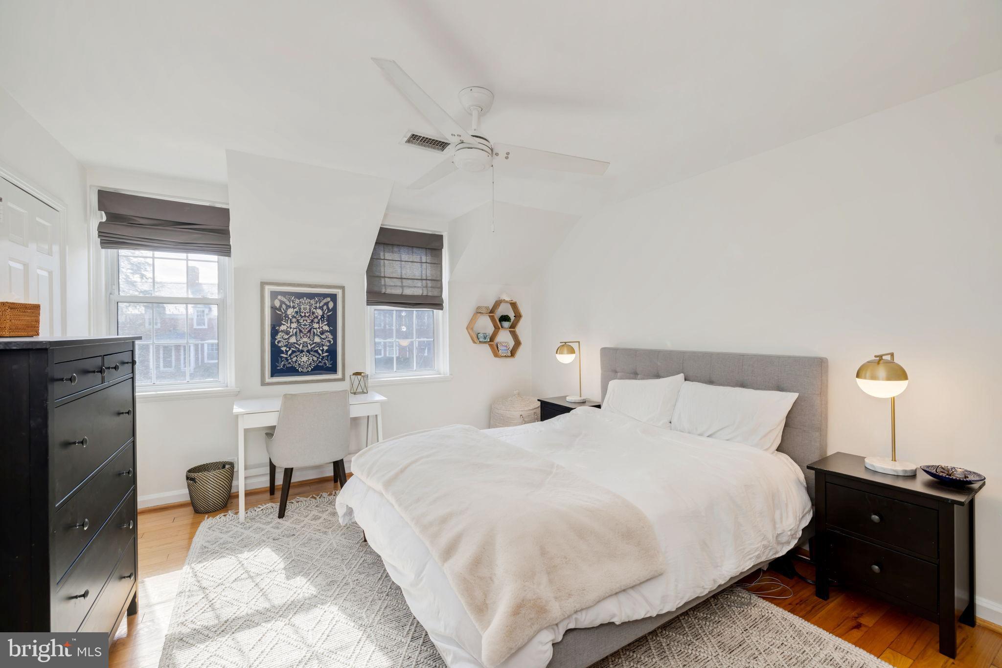 FAIRLINGTON GLEN - Residential