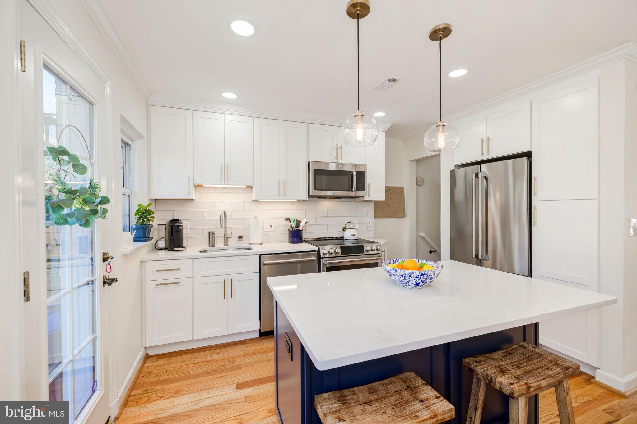 FAIRLINGTON GLEN - Residential