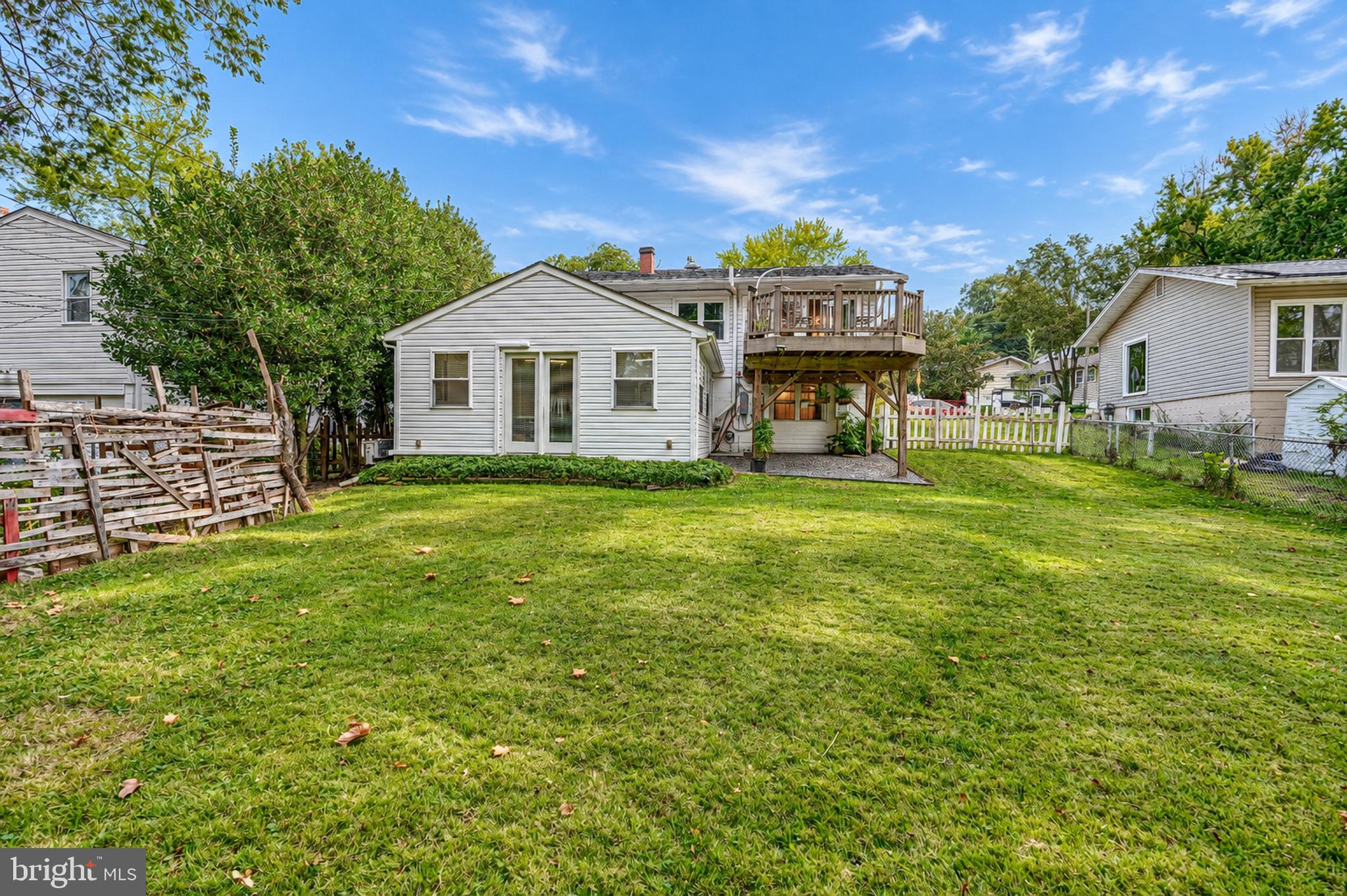 158 GREENMEADOW DRIVE